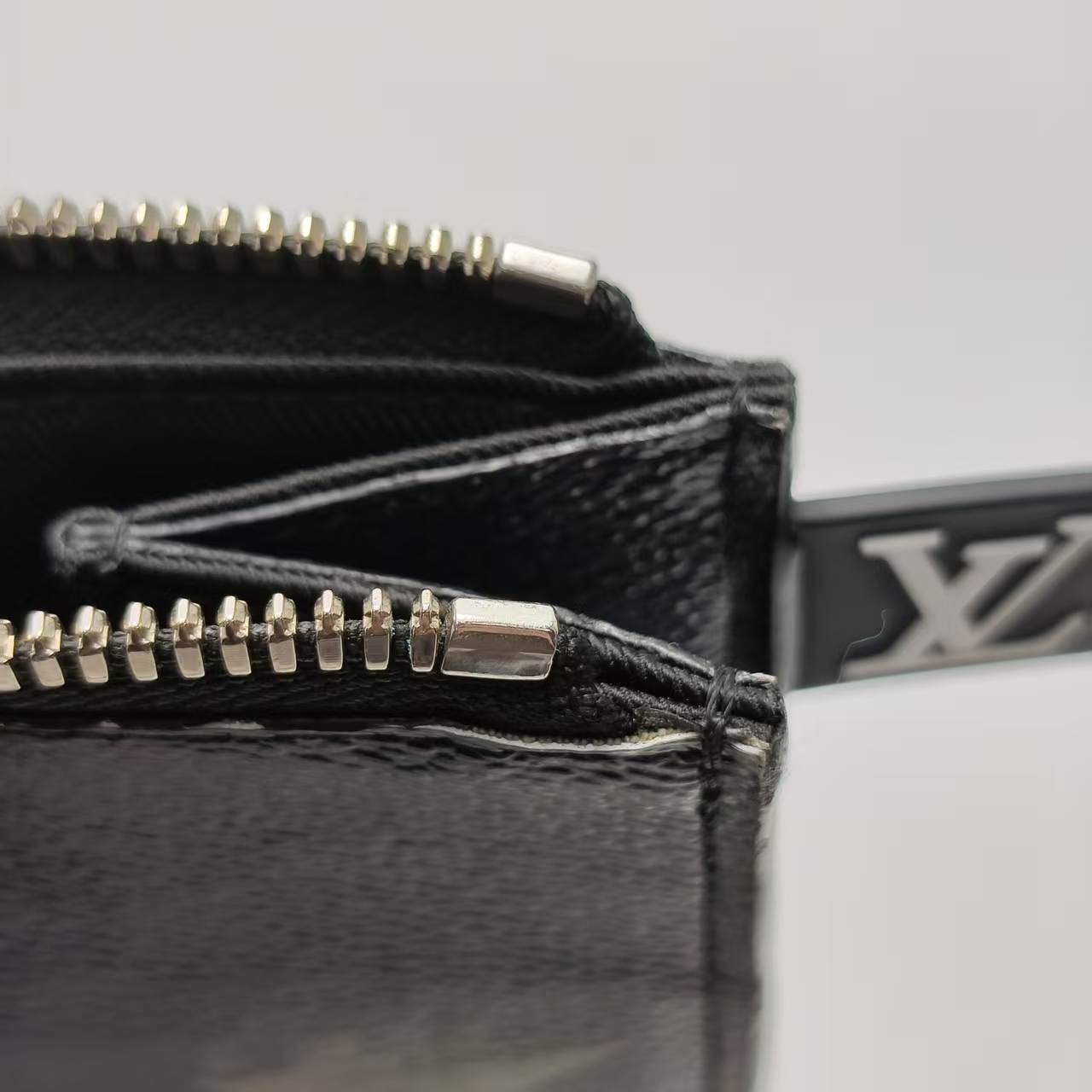 【*Shipped from China*】LOUIS VUITTON PU Clutch Bag Second Bag — view 11