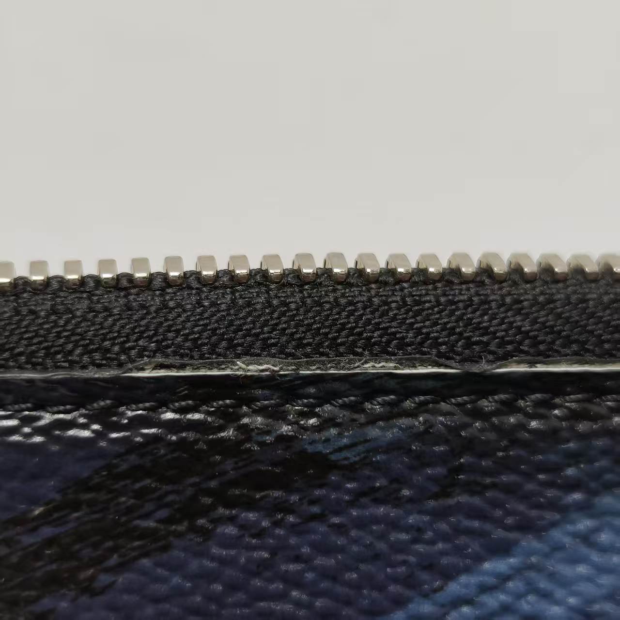 【*Shipped from China*】LOUIS VUITTON PU Clutch Bag Second Bag — view 12