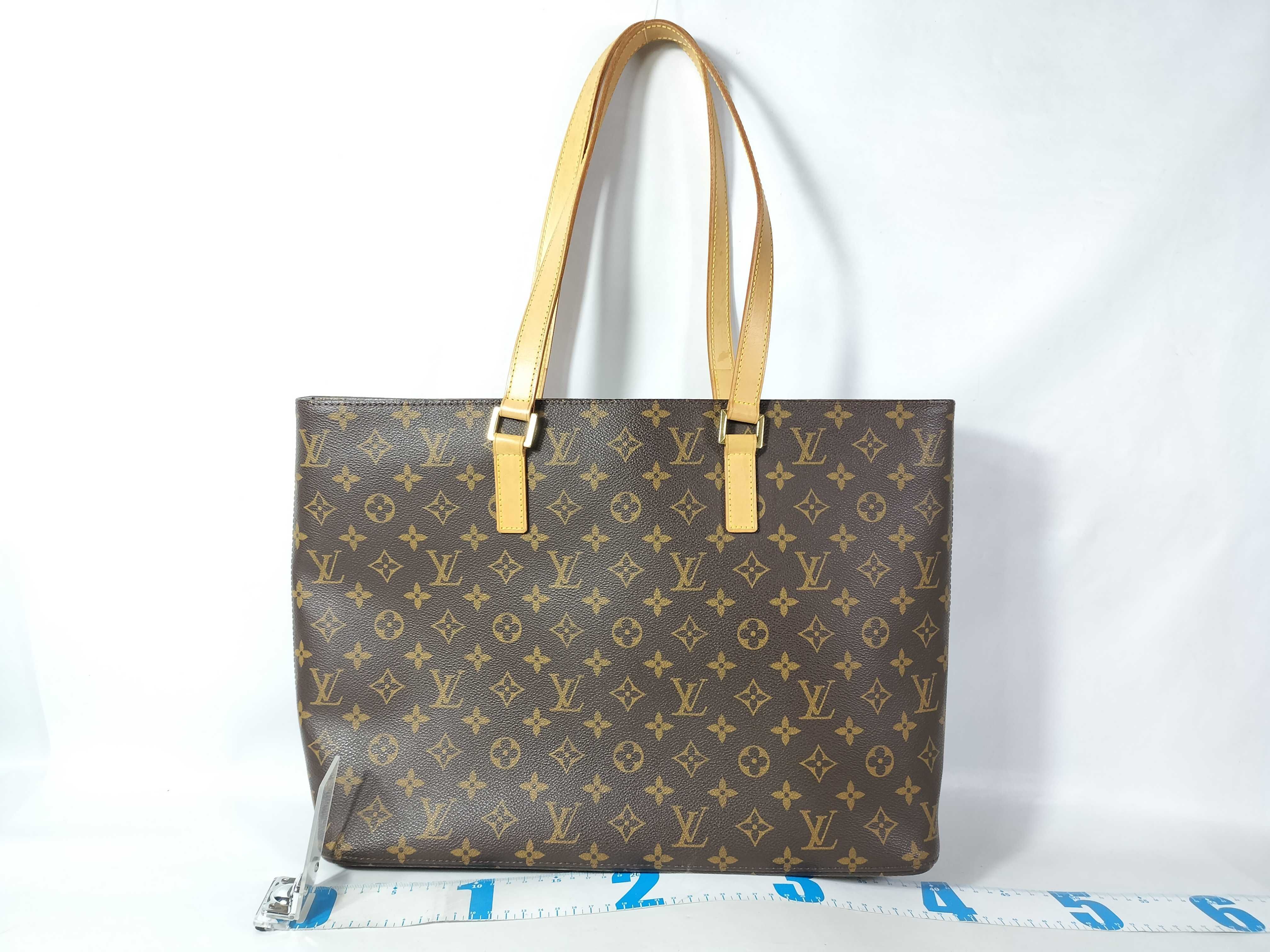Monogram Luco M51155 Tote Bag — view 2