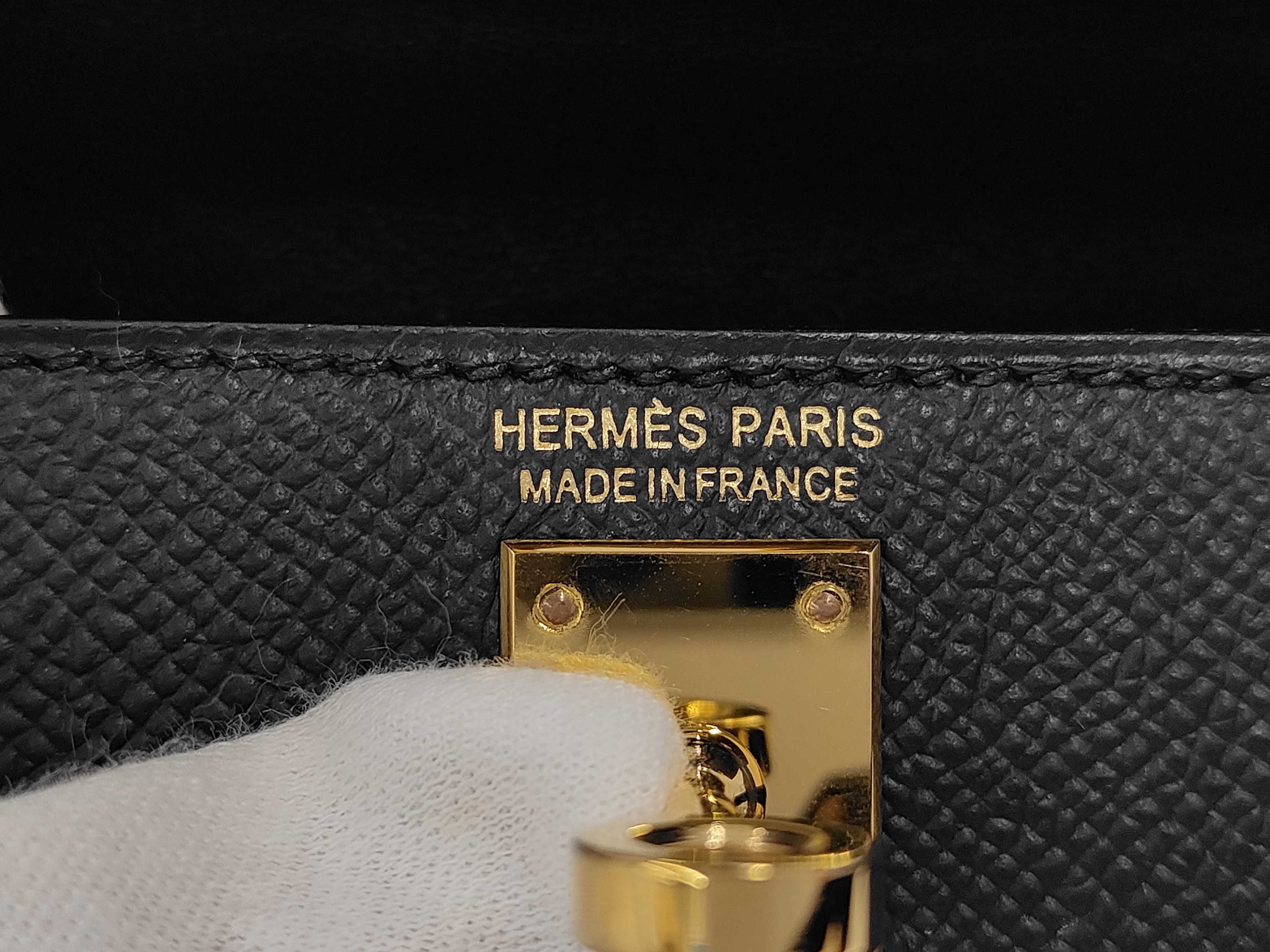 Mini Kelly Noir Epsom Gold K Stamp Handbag — view 9