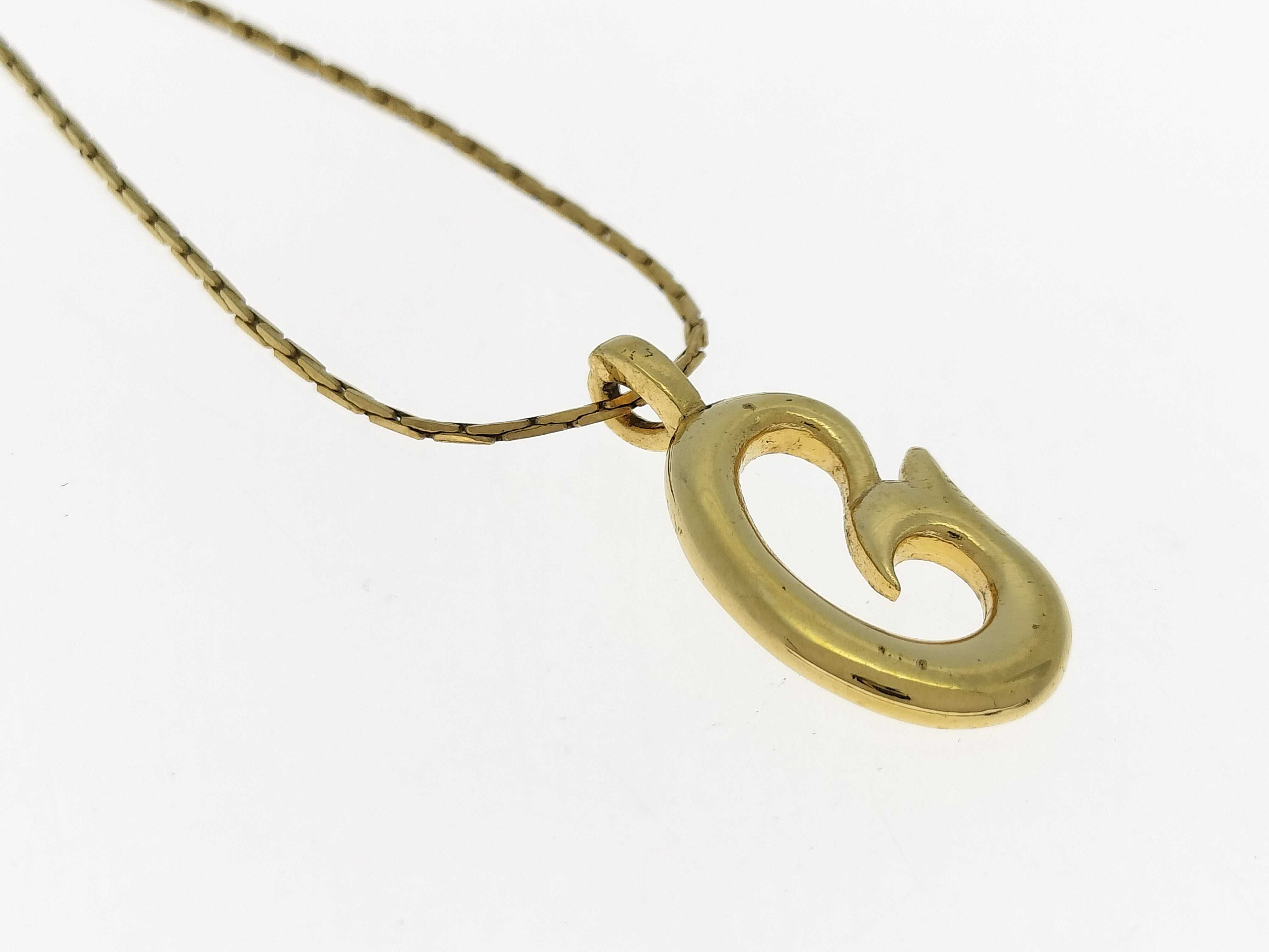 necklace — view 2