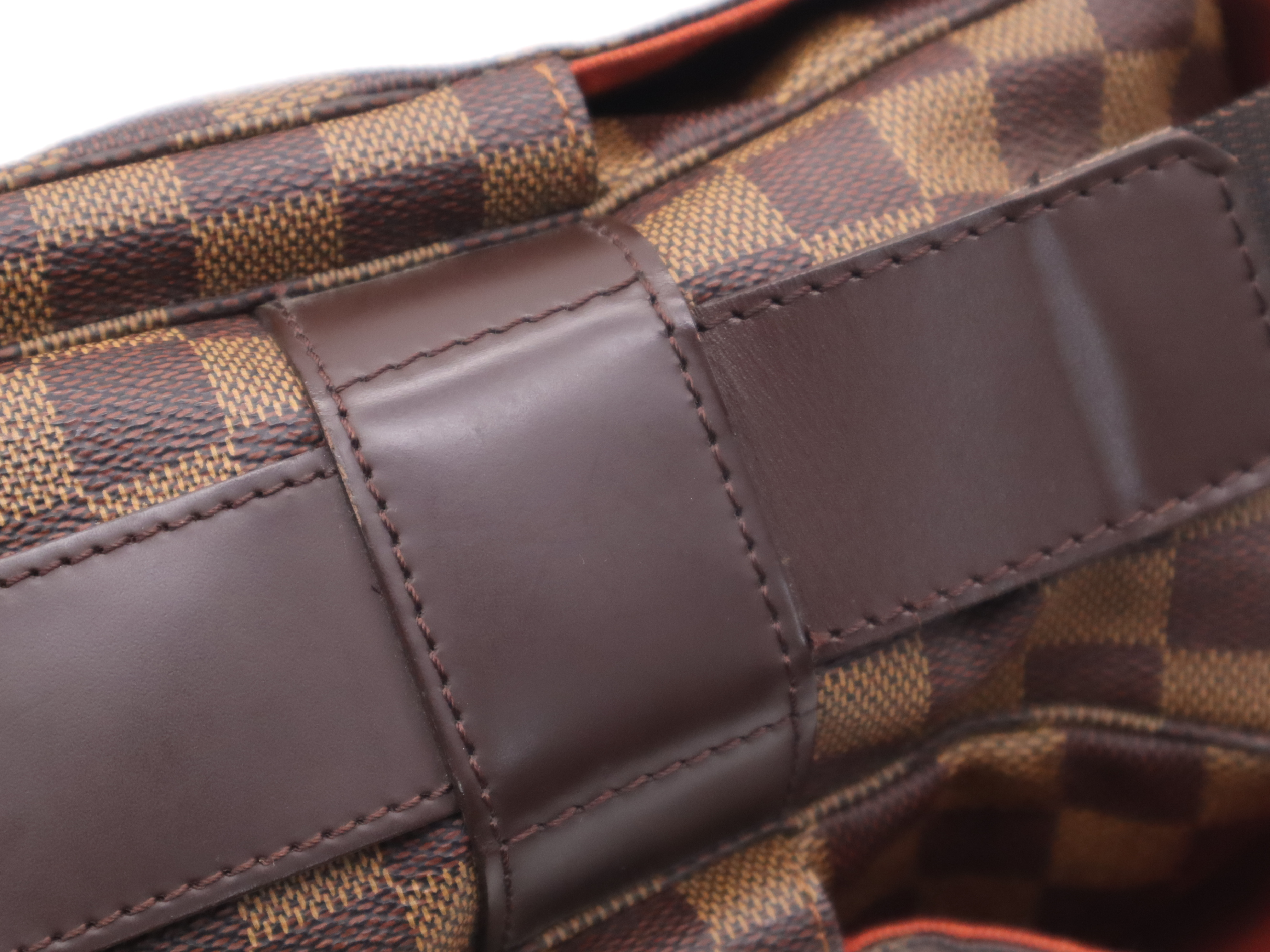 N45255 Damier Naviglio Shoulder Bag — view 8