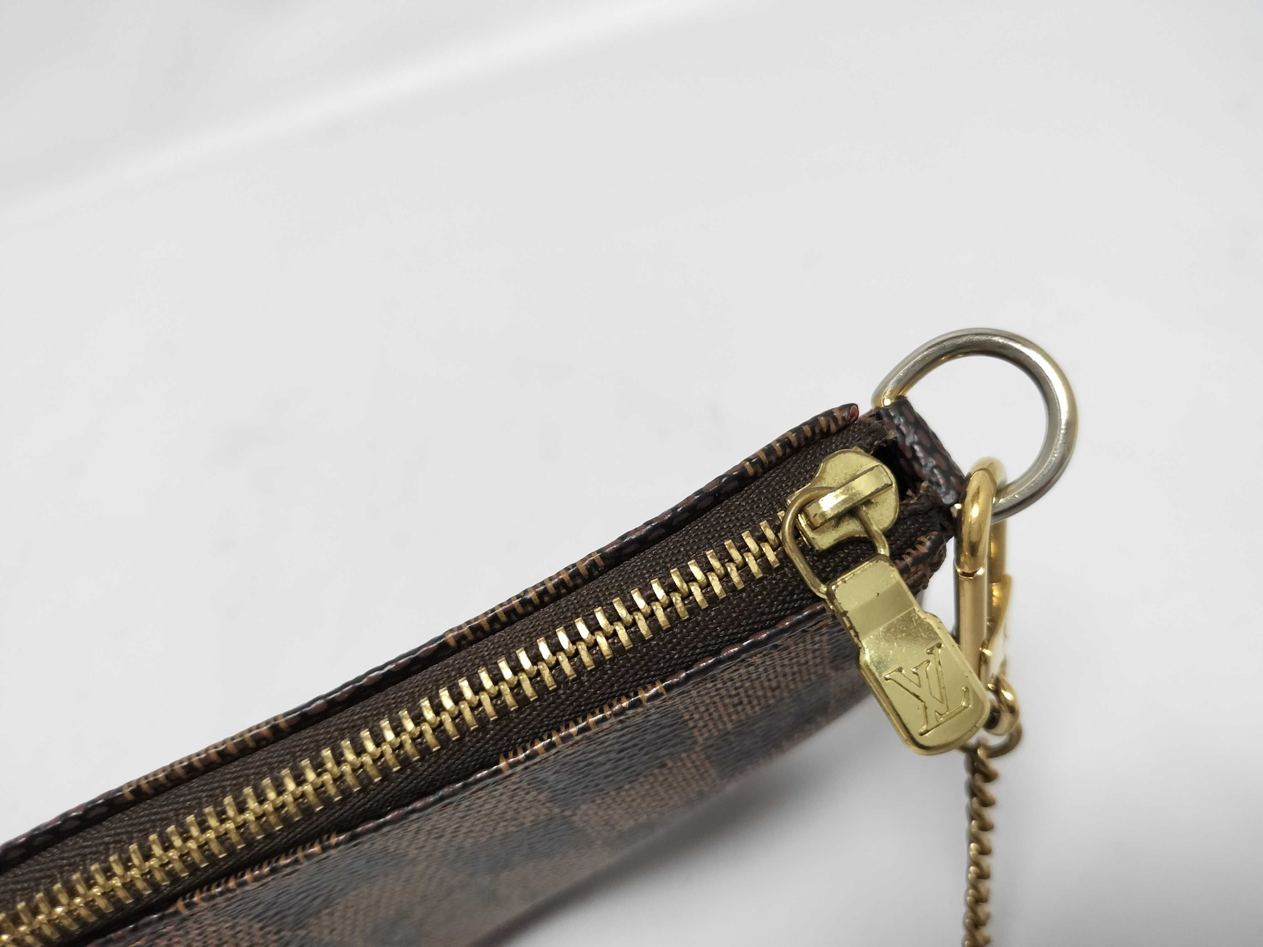 Damier Louis Vuitton Mini Pouch Shoulder Bag Pouch — view 6
