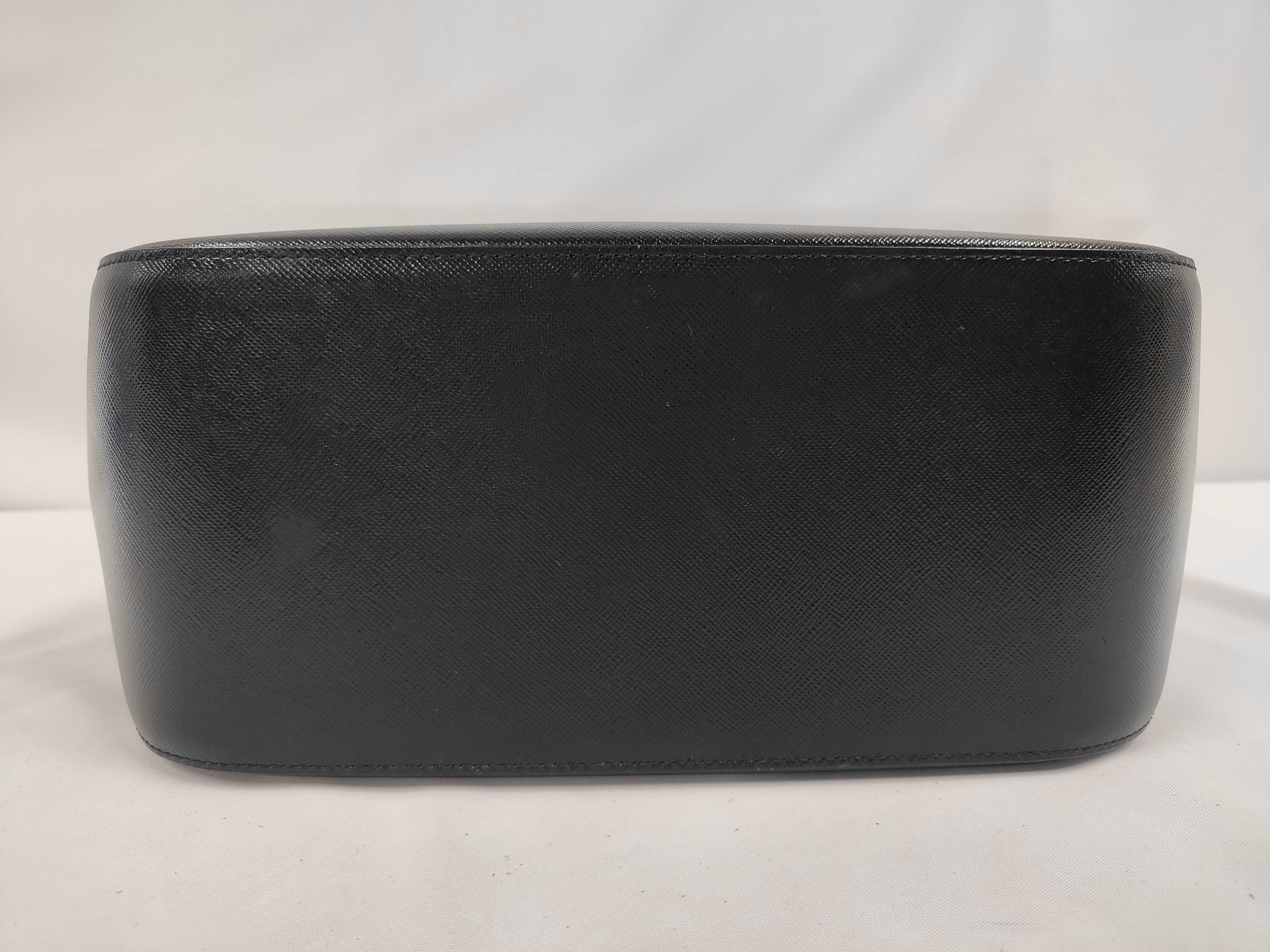 One-Shoulder Bag (Shoulder Bag) — view 3