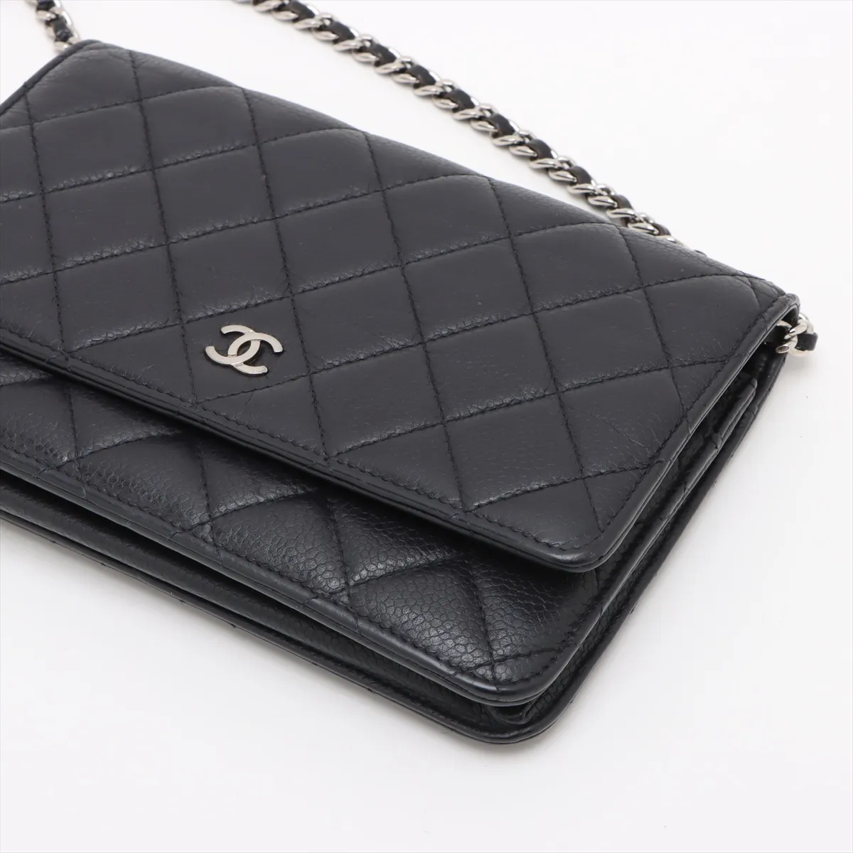 Matelassé Caviar Skin Chain Wallet, Navy, Silver Hardware, 18521552, Serial Number 18 — view 3