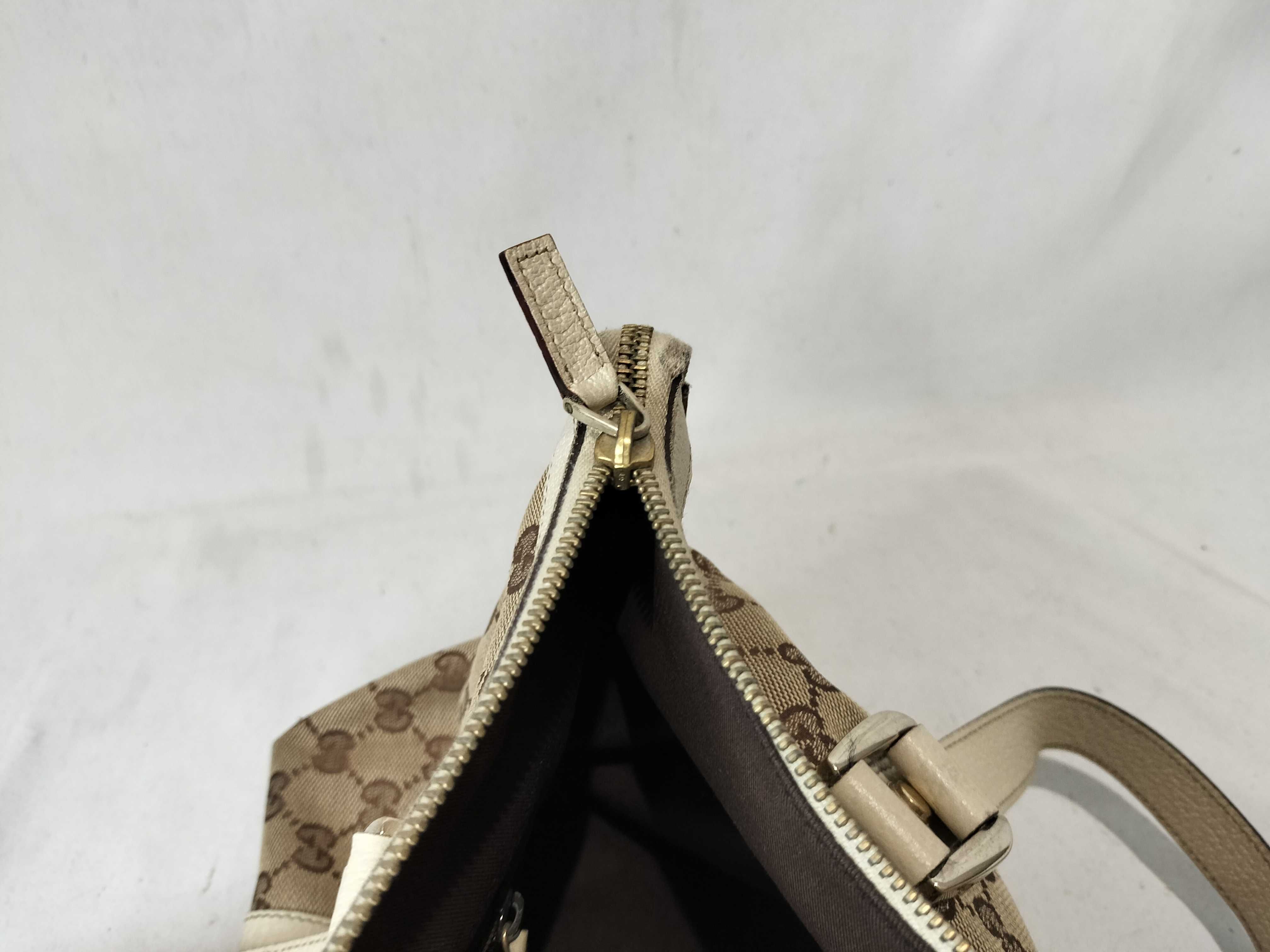 GG Canvas Tote Bag 141470 Handbag — view 13