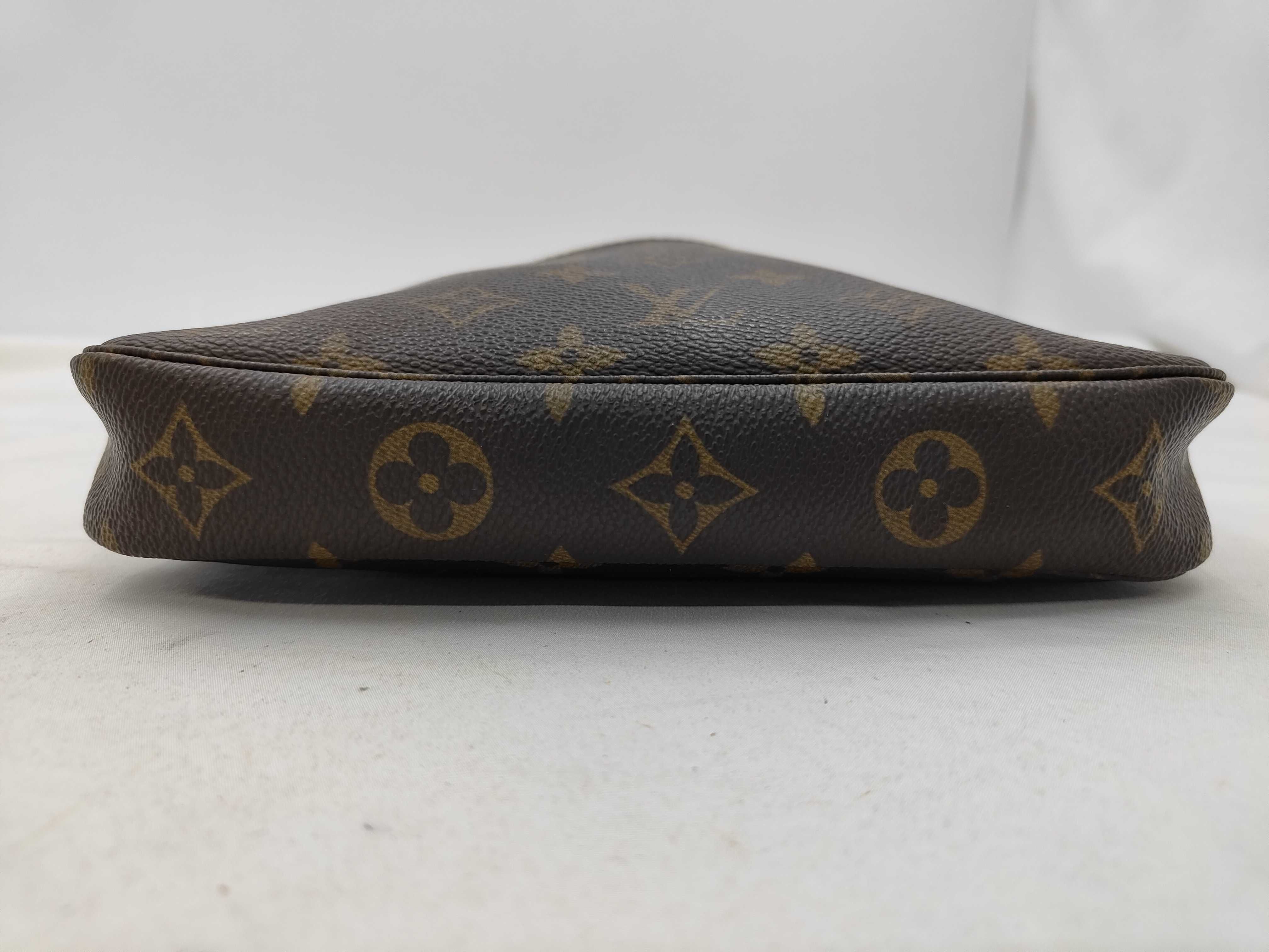 Monogram Accessoires Shoulder Bag — view 7