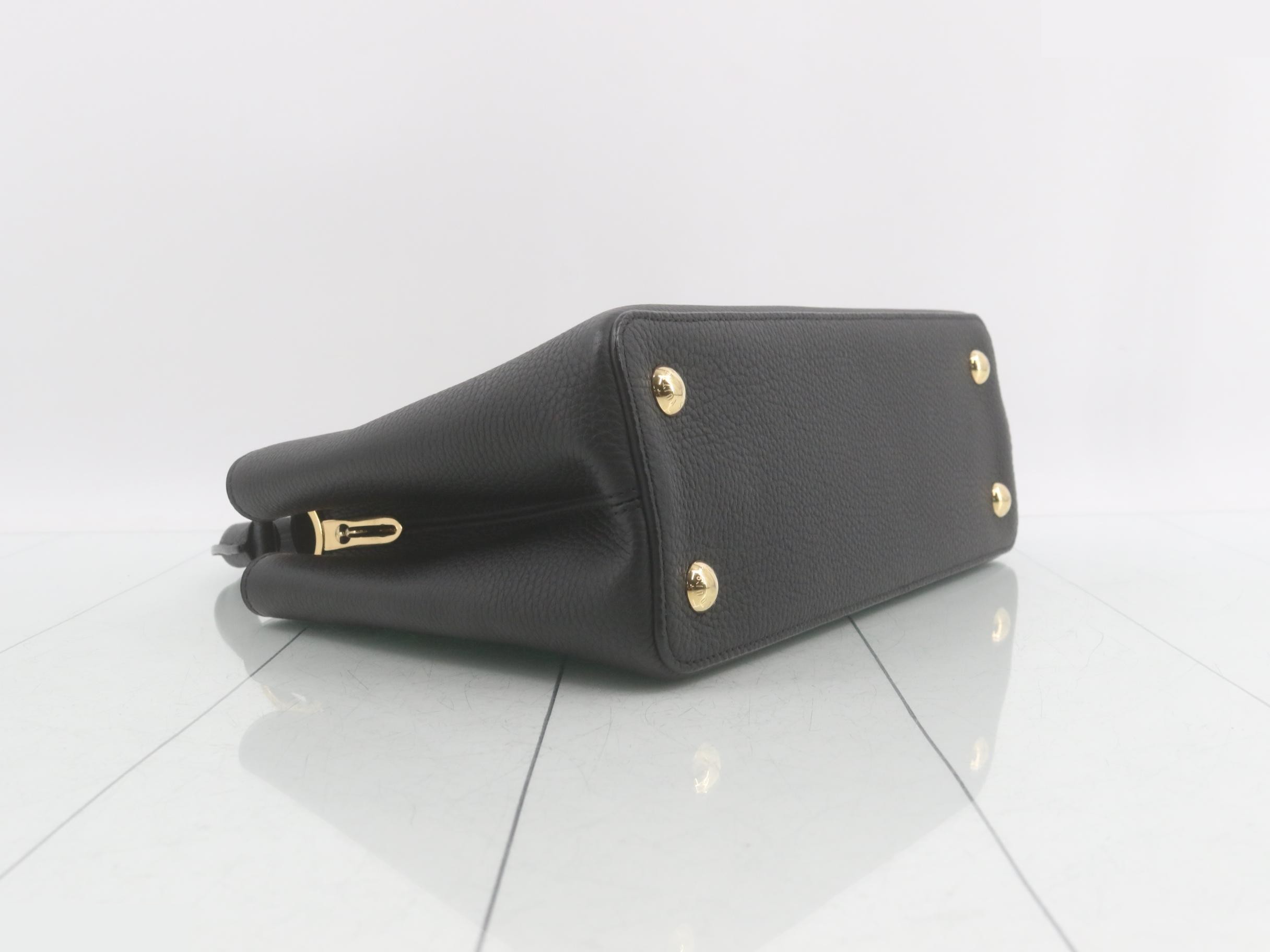 M24727 Capucines MM — view 5