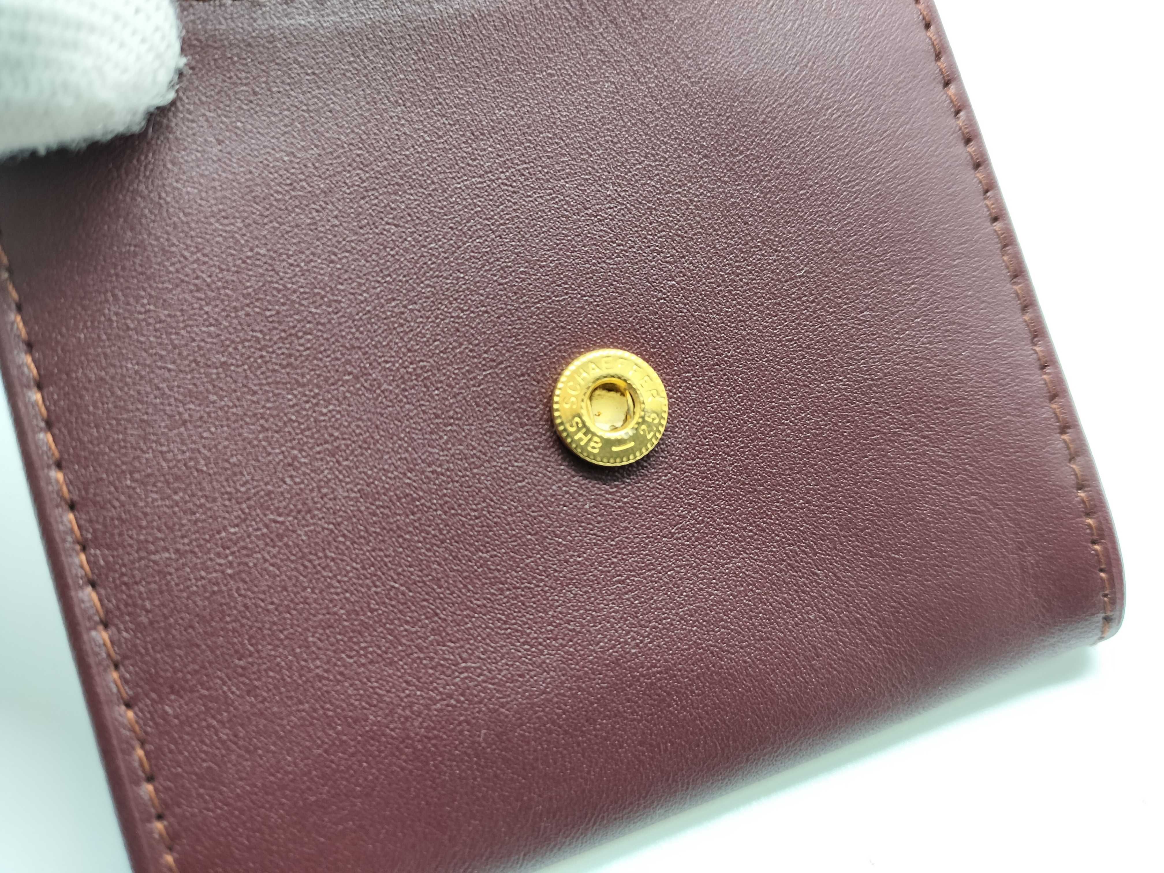 coin case — view 10