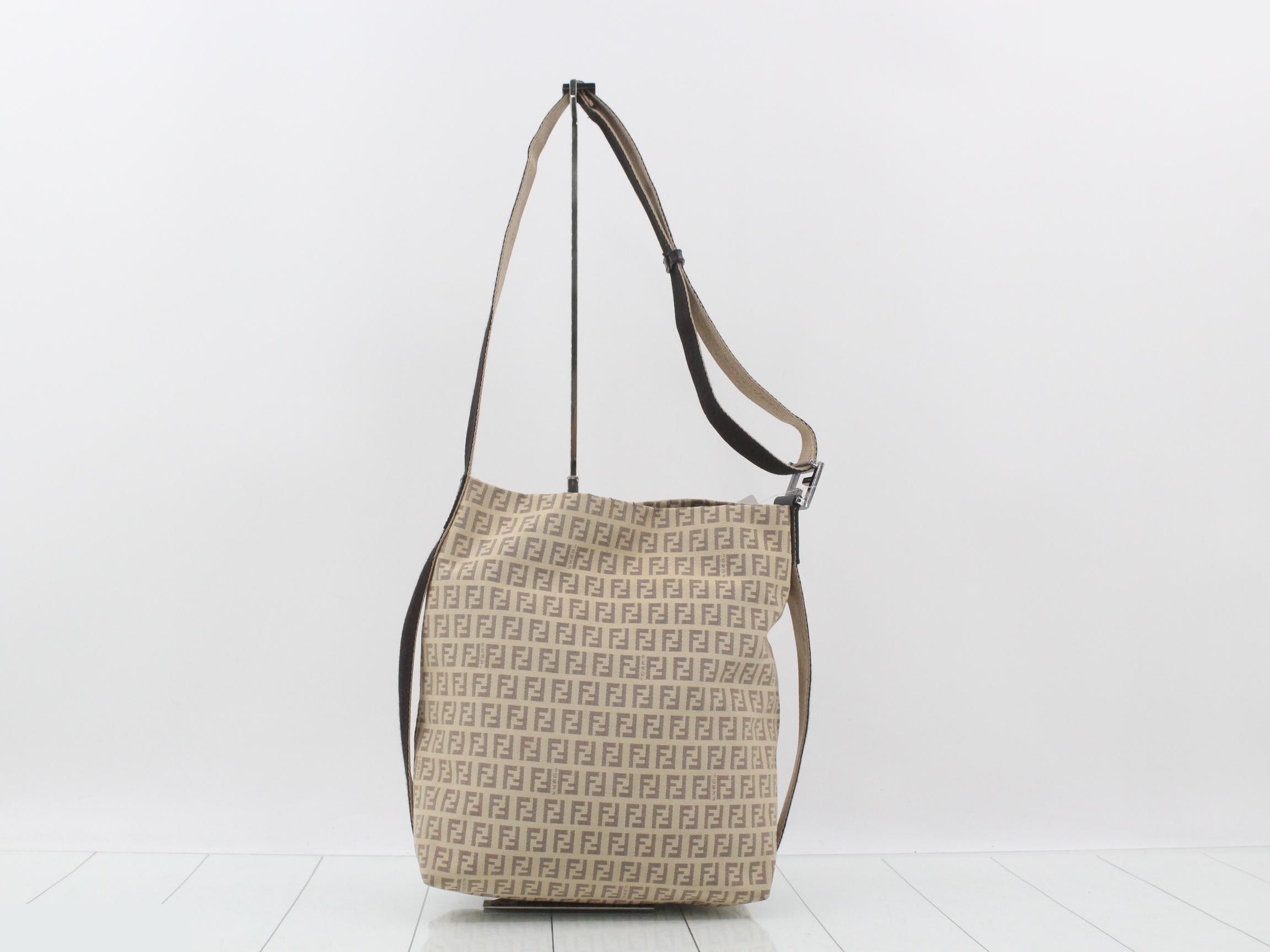 Zucchino Shoulder Bag — view 2
