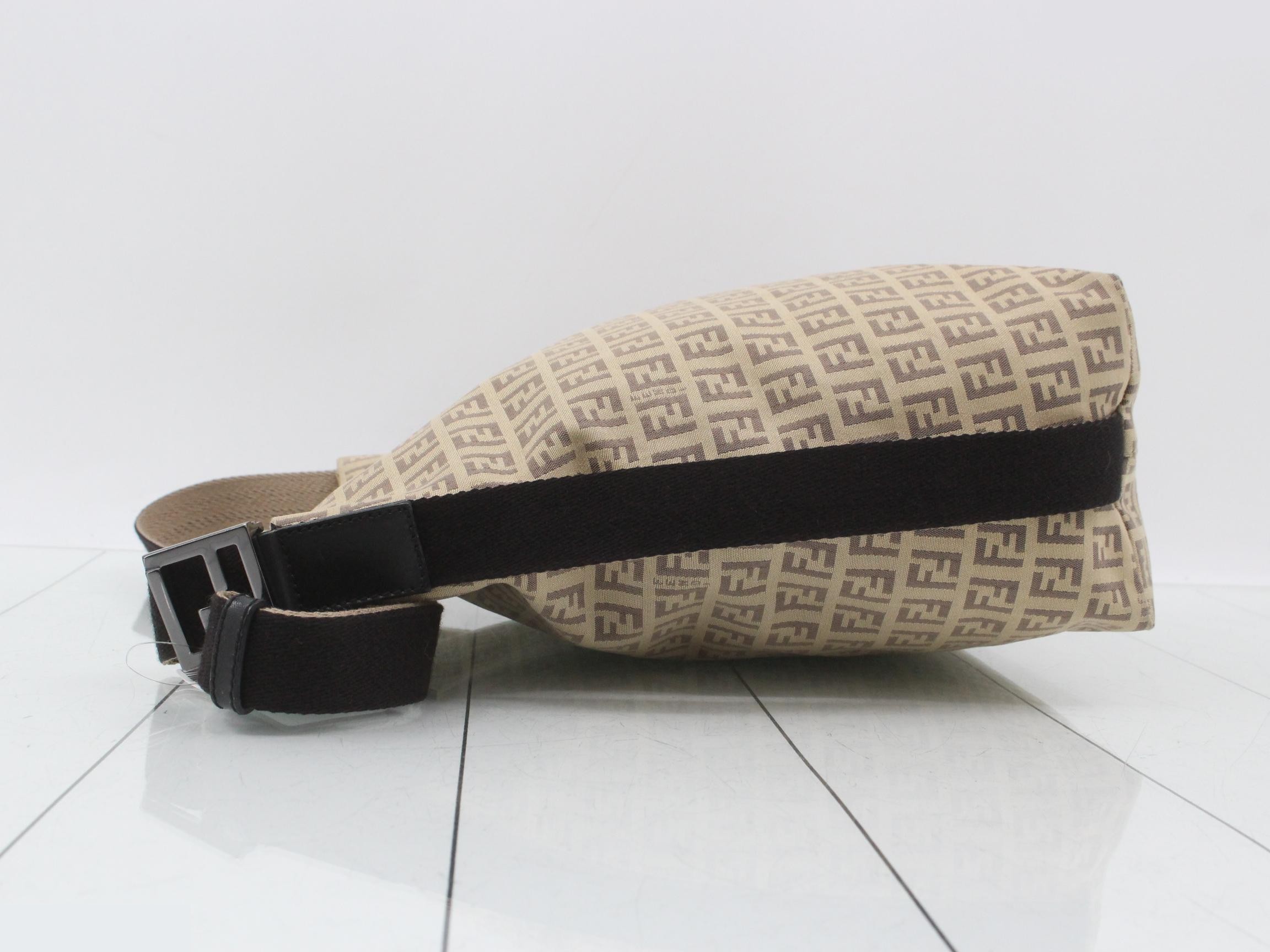 Zucchino Shoulder Bag — view 4
