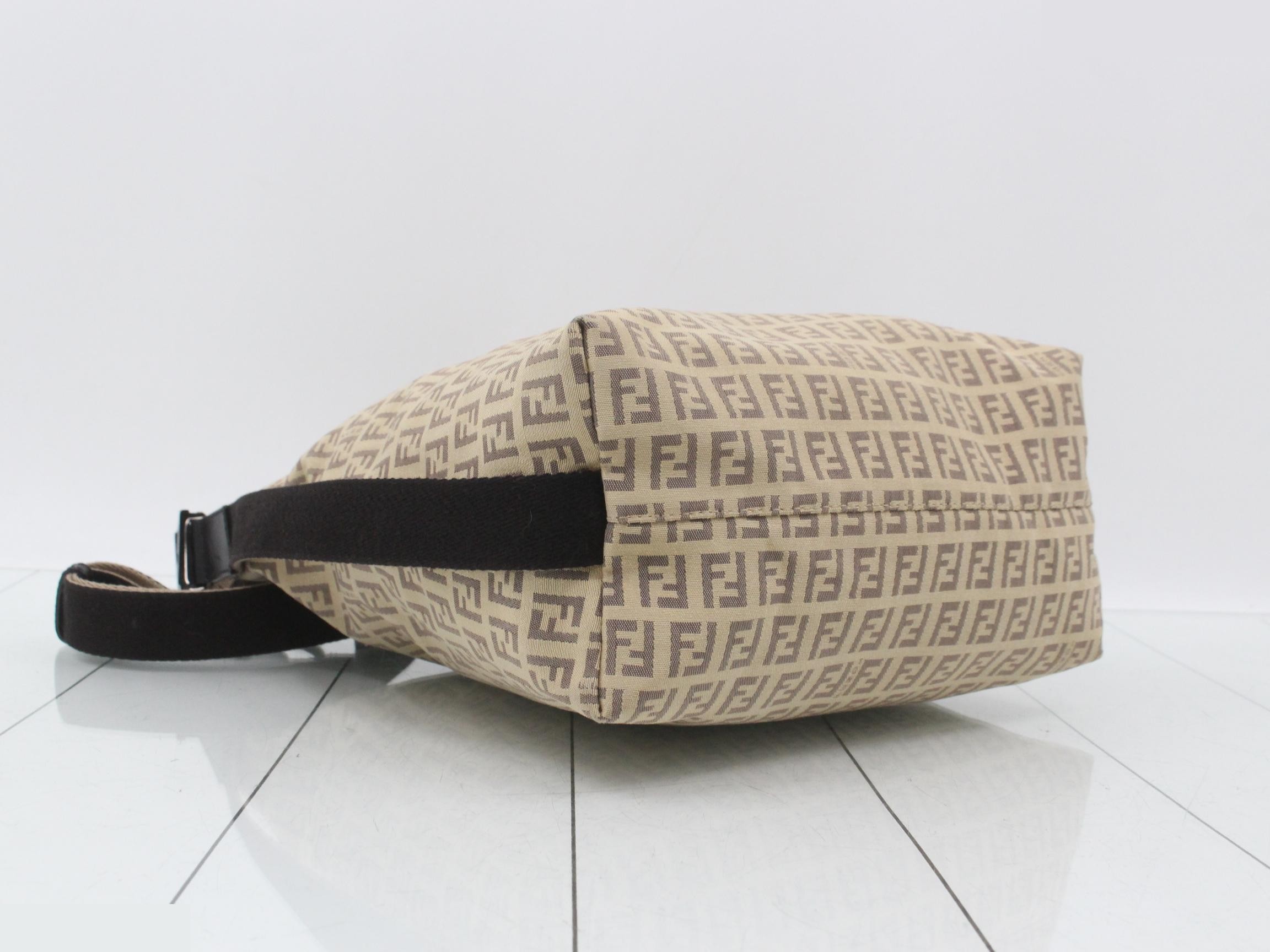 Zucchino Shoulder Bag — view 5