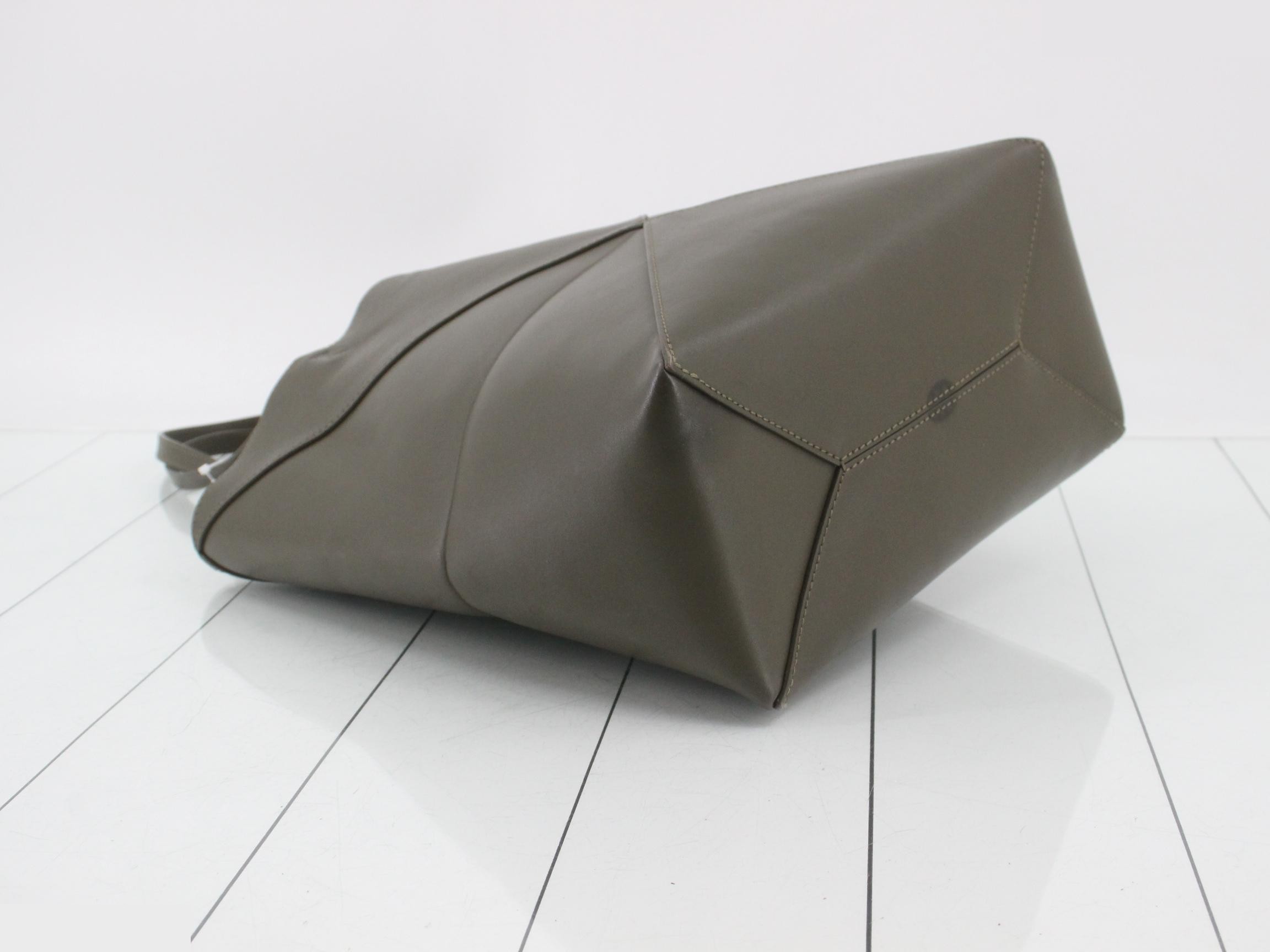 Puzzlefold Tote Medium Leather Tote Bag, Khaki — view 5