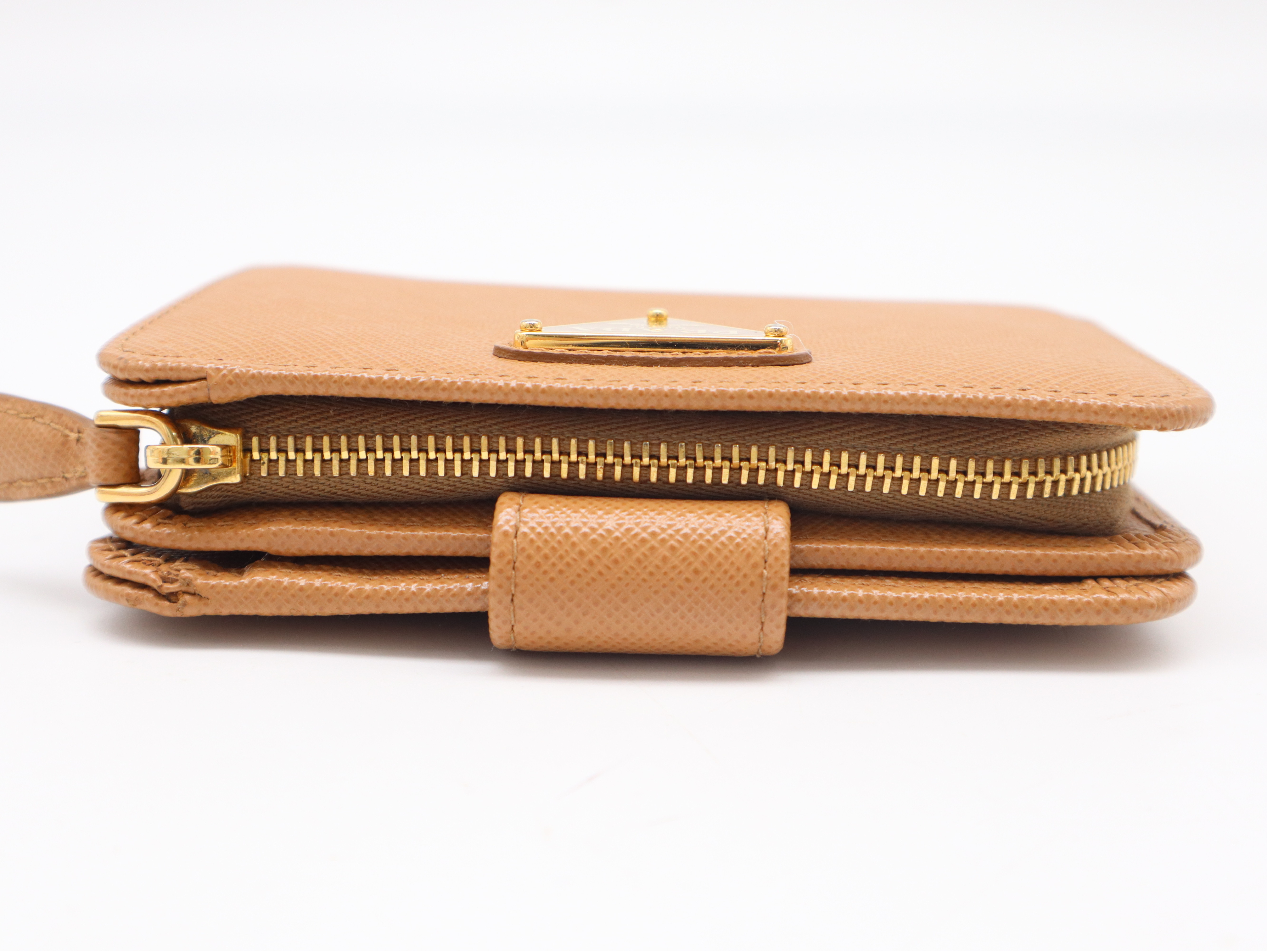 1ML018 Saffiano Bi-fold Wallet, Light Brown — view 3