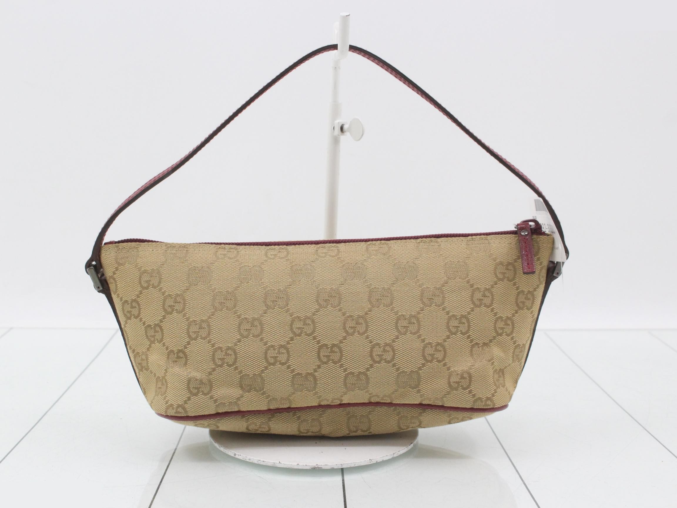 GG Canvas (Bag) - Shoulder Bag — view 2