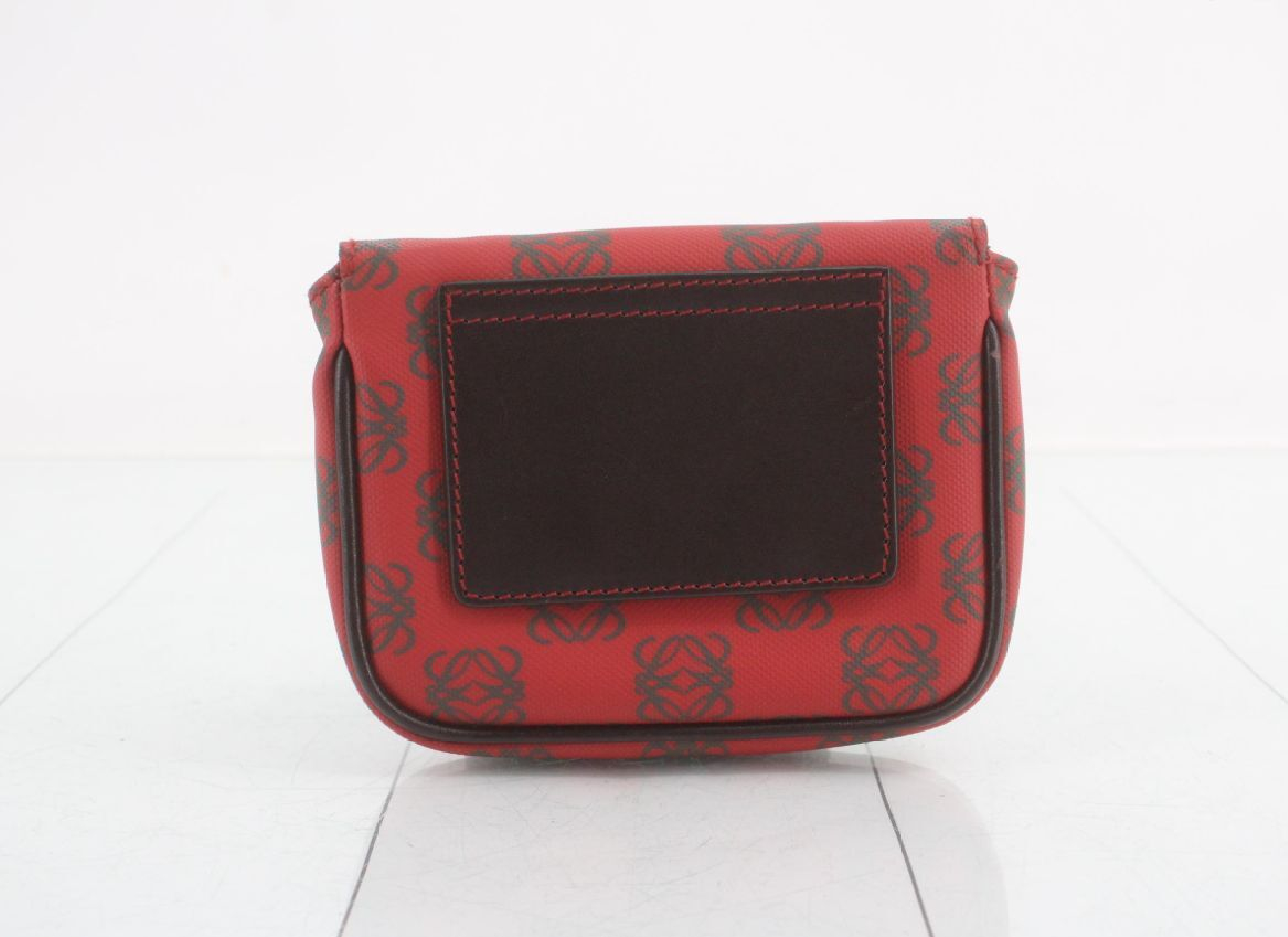 (Loewe) Bag - Waist Bag with Dedicated Strap — view 2
