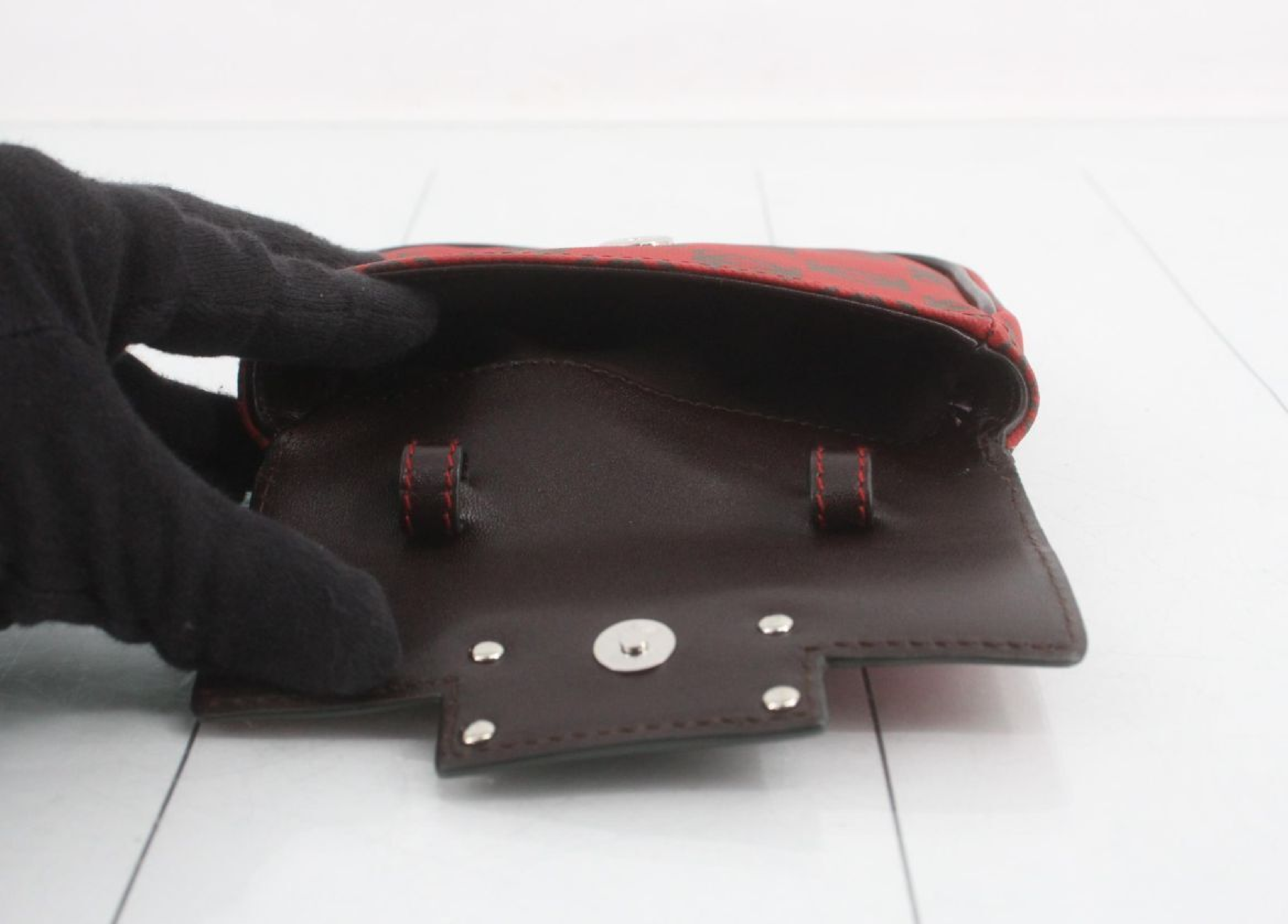 (Loewe) Bag - Waist Bag with Dedicated Strap — view 4