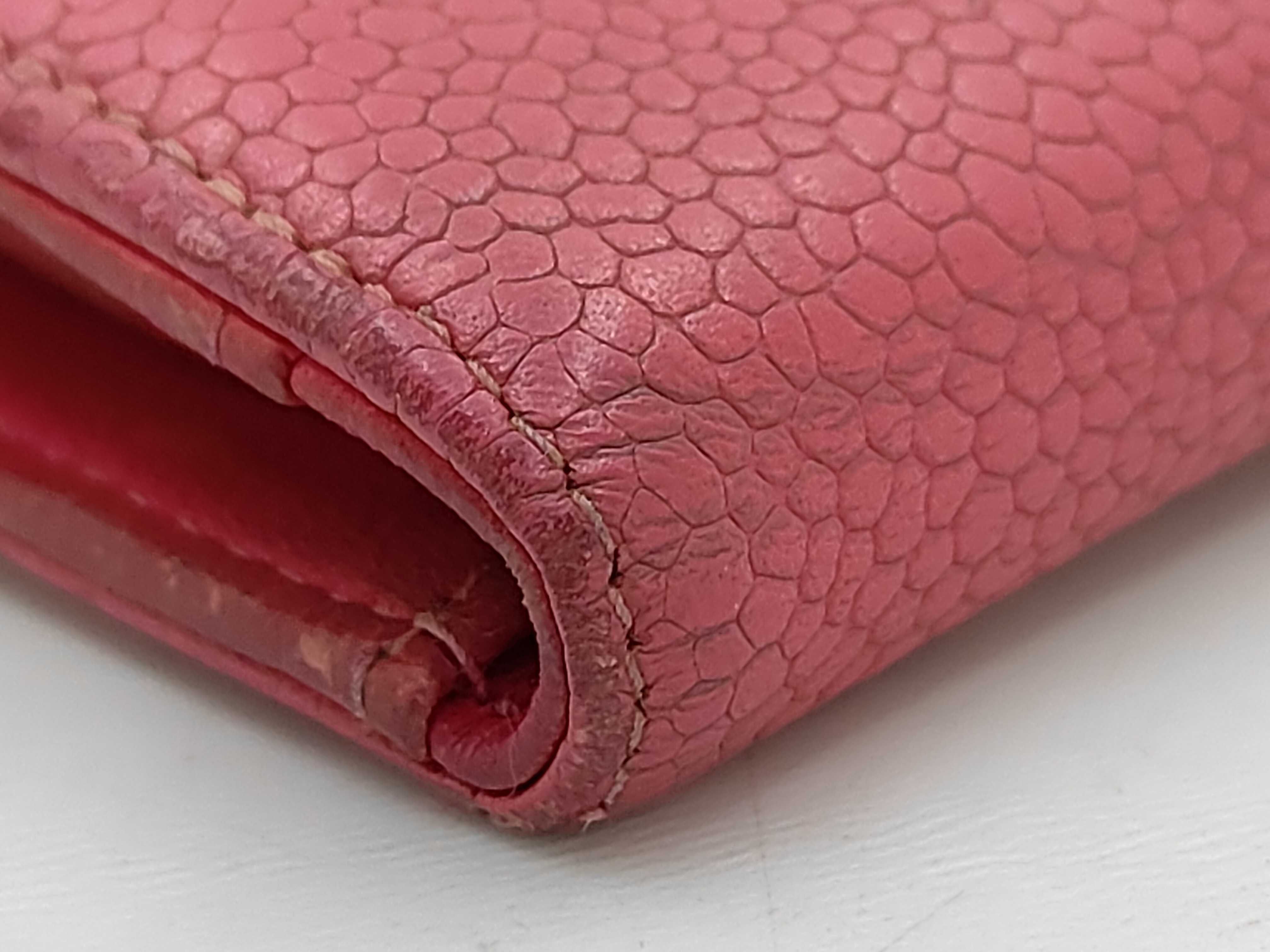 bi-fold long wallet, pink, serial number 4 — view 3