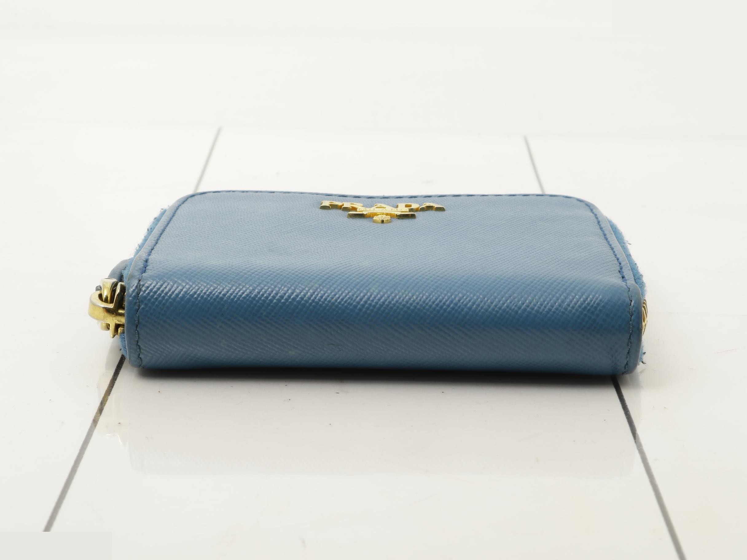 Other lines: Bags and Wallets — view 3