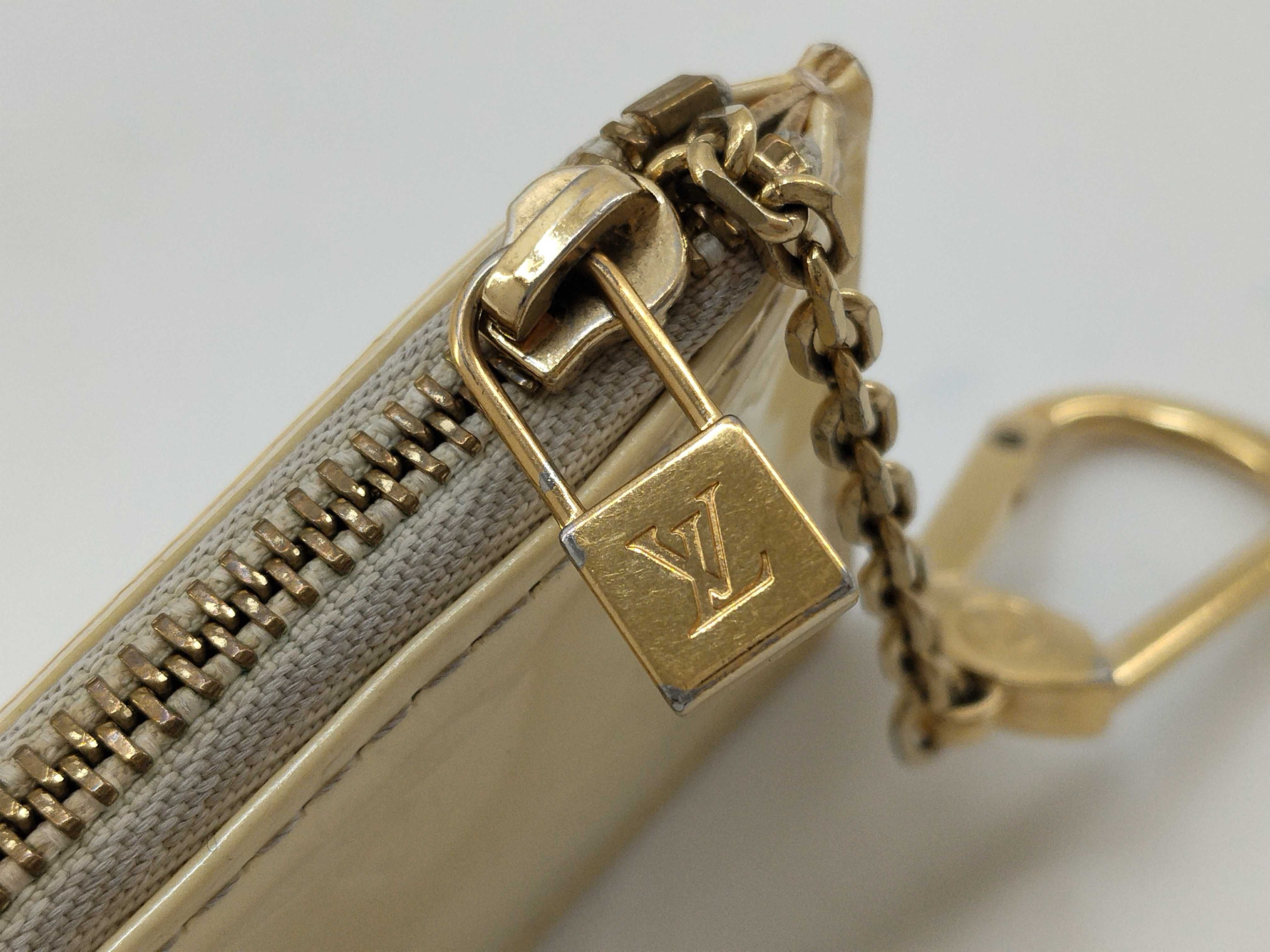 Vernis Louis Vuitton Vernis Pochette Clé Coin Case M91348 CA2077 Coin Case — view 9