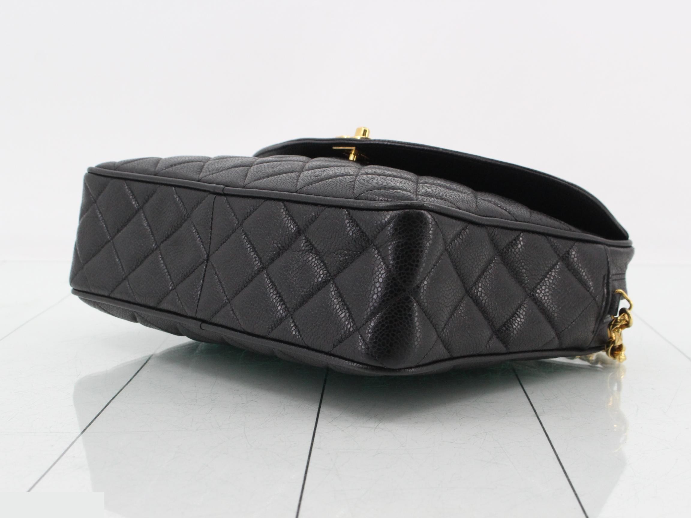 Caviar leather matelassé outside flap chain shoulder bag — view 6