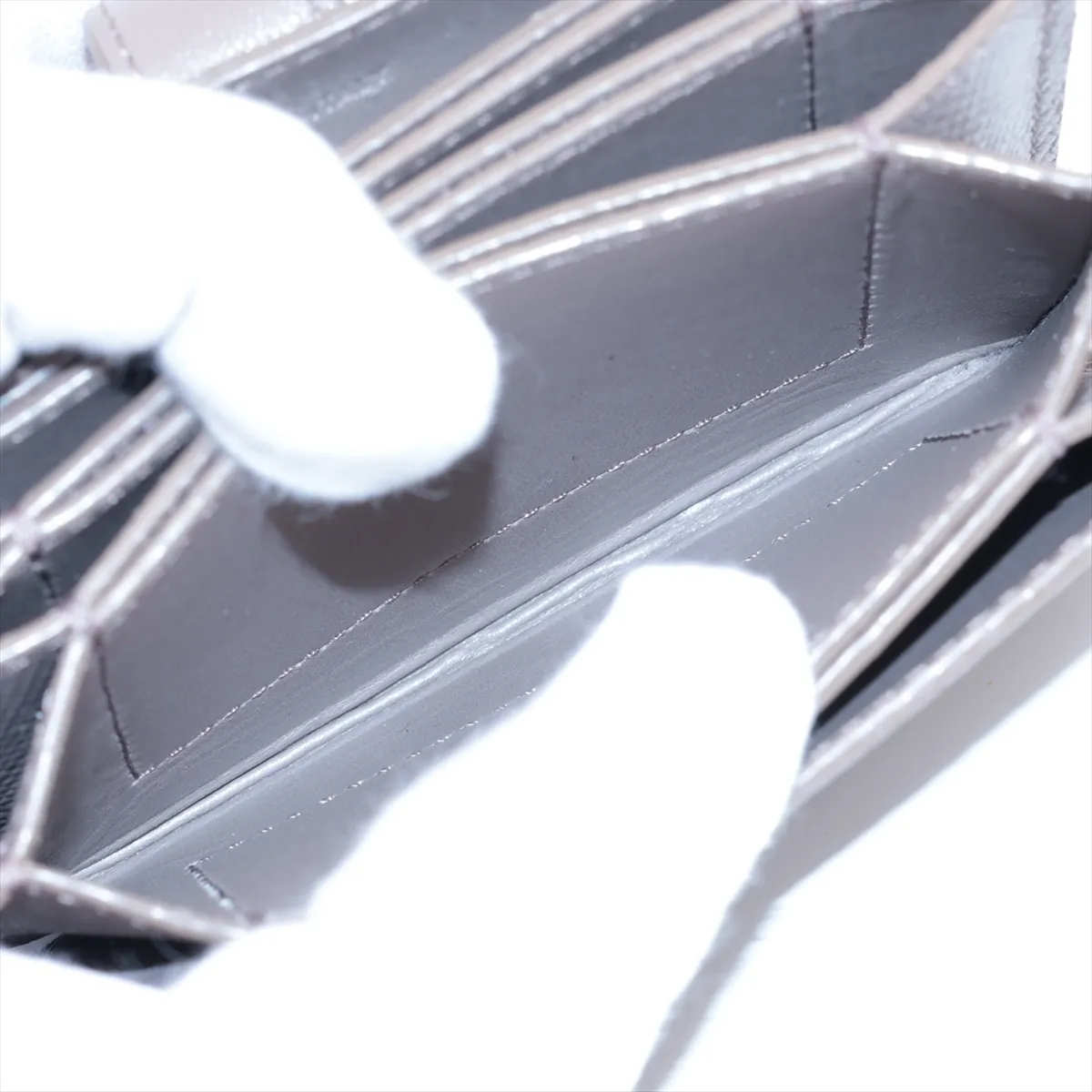 Logo Leather Card Case Greige — view 7