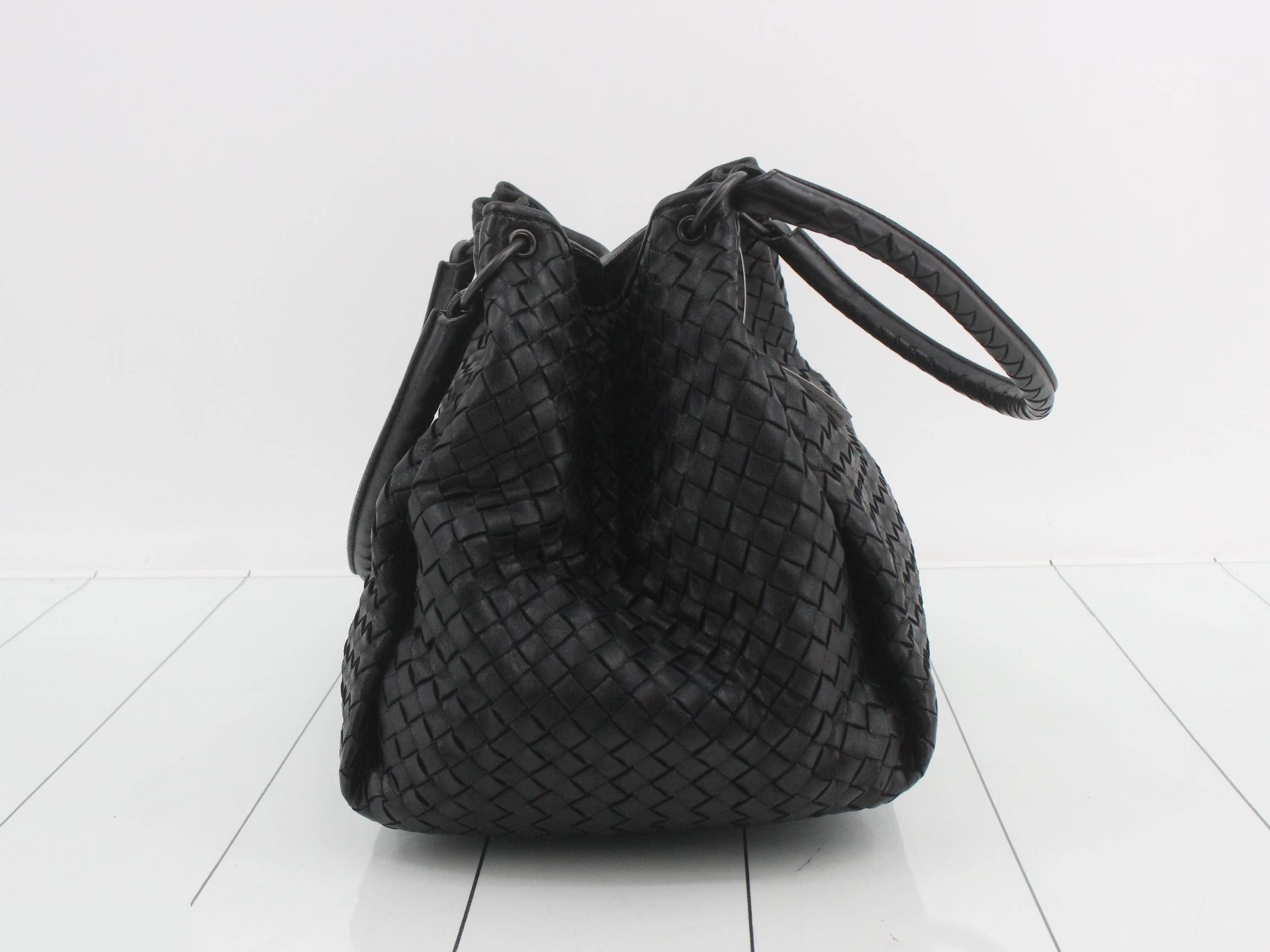 Parachute Intrecciato (Bag) - Shoulder Bag - Black — view 3