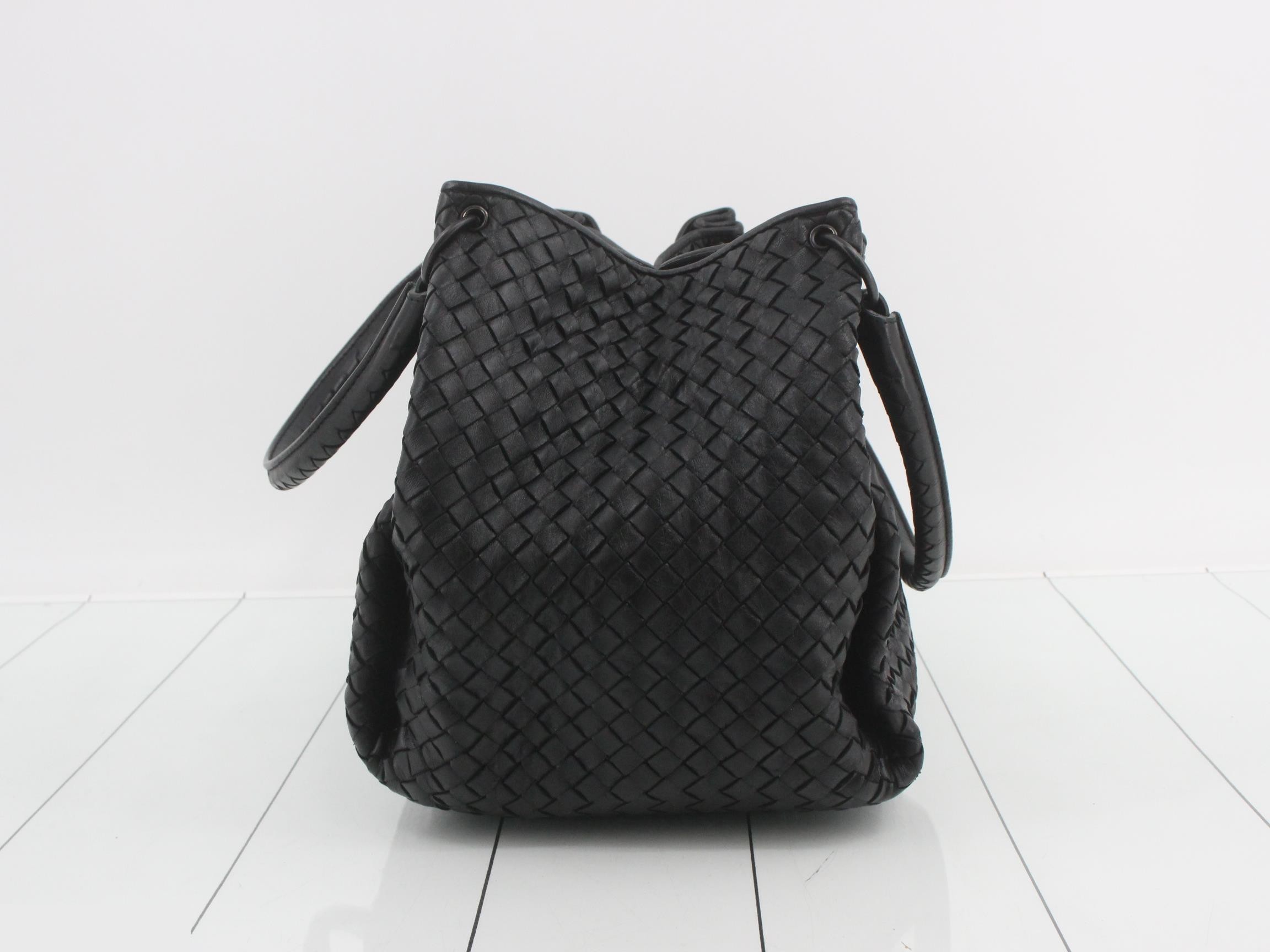 Parachute Intrecciato (Bag) - Shoulder Bag - Black — view 4
