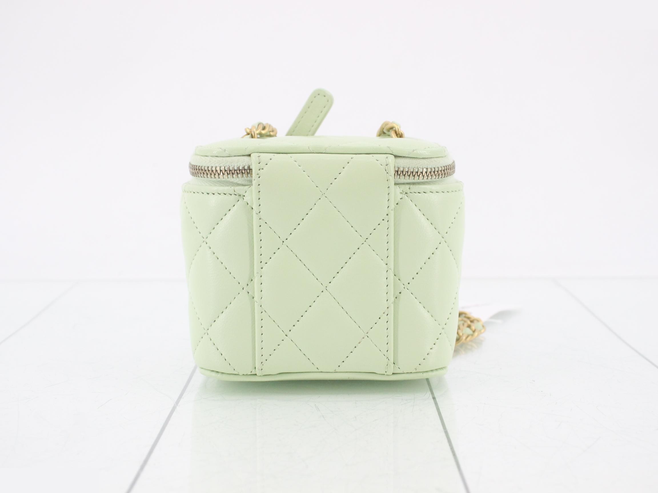 Matelassé Lambskin Vanity Chain Pouch, Light Green — view 2