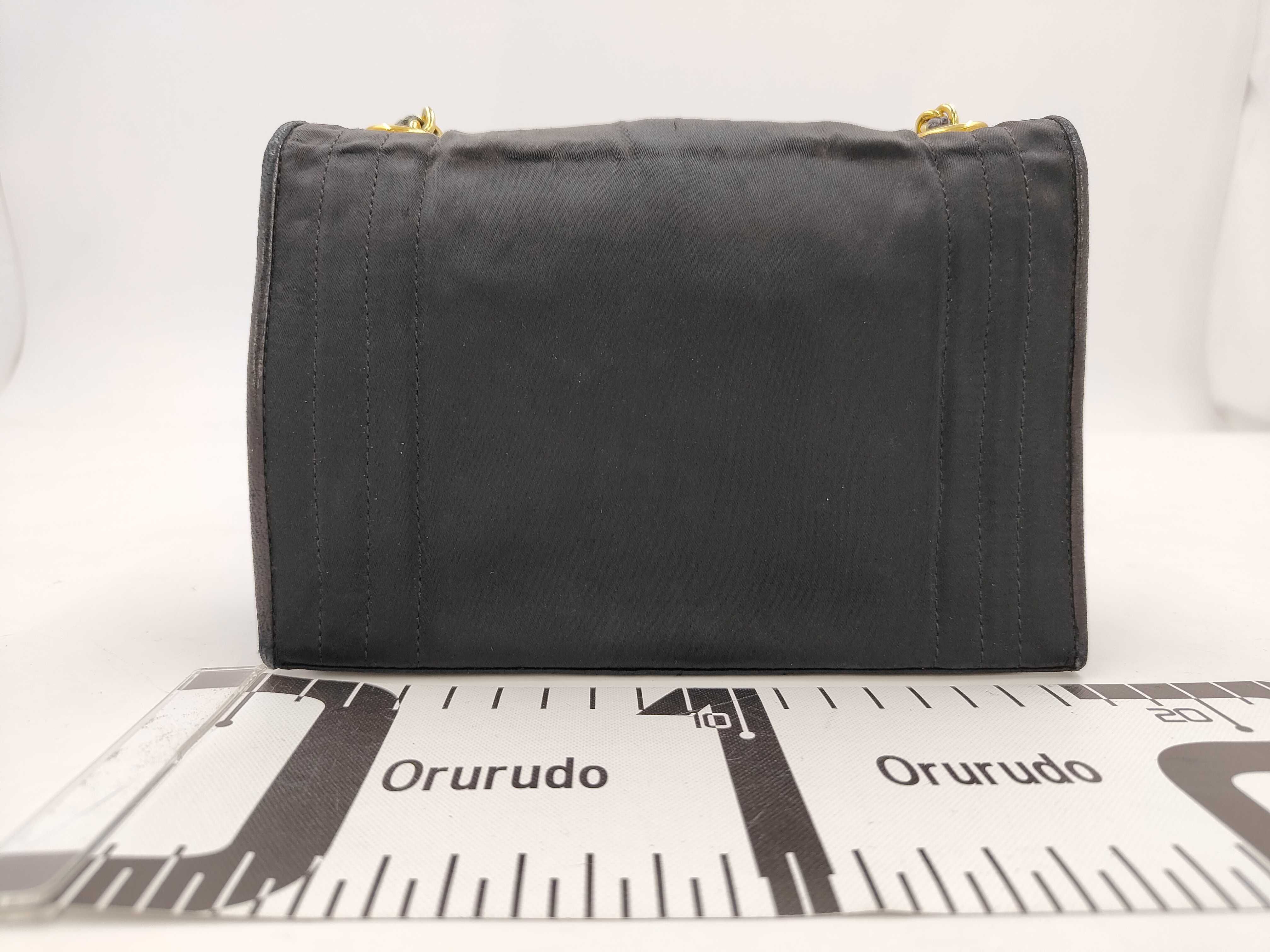 Coco Mark Satin x Lambskin Single Flap Single Chain Bag Black Gold Hardware Shoulder Bag — view 2