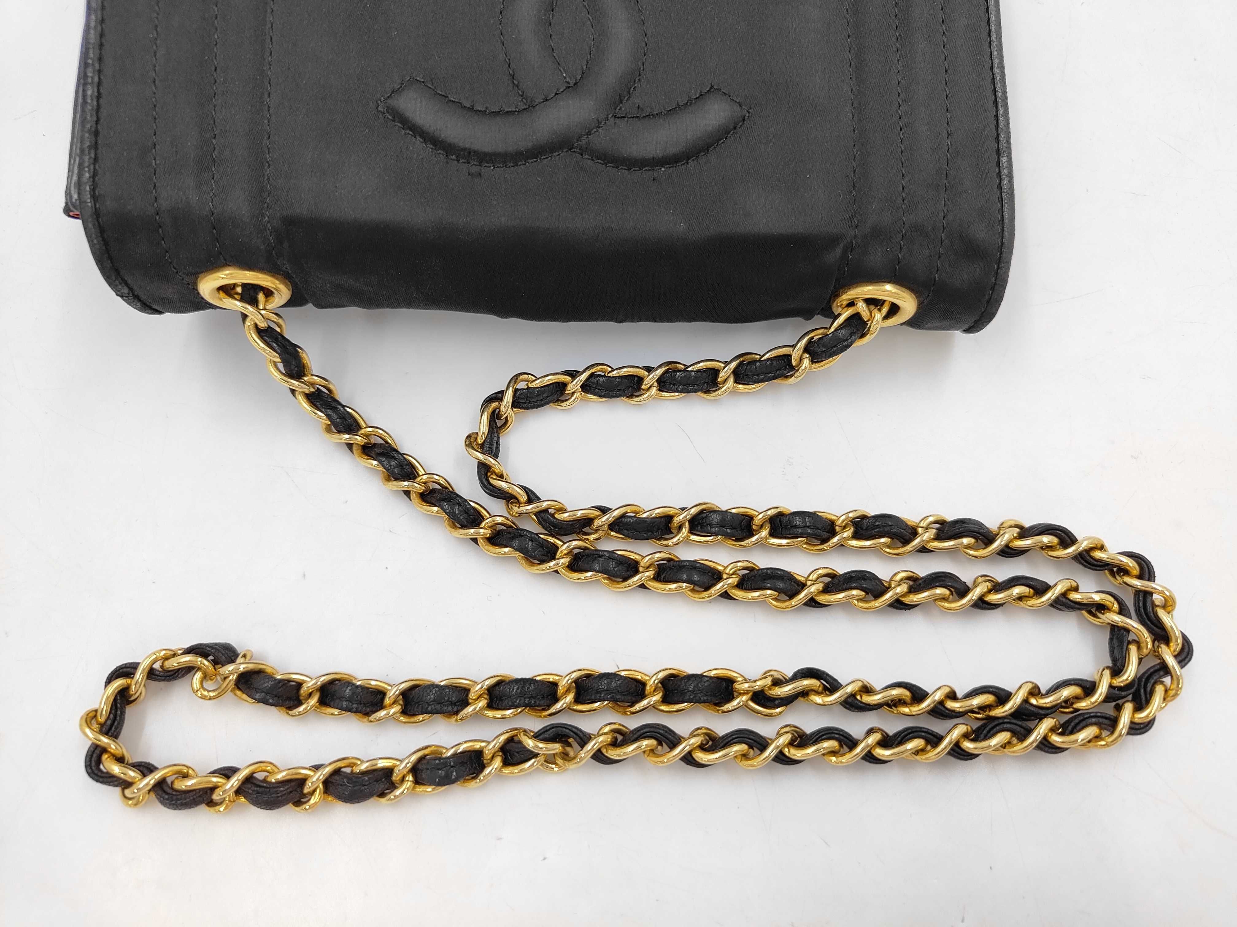 Coco Mark Satin x Lambskin Single Flap Single Chain Bag Black Gold Hardware Shoulder Bag — view 6