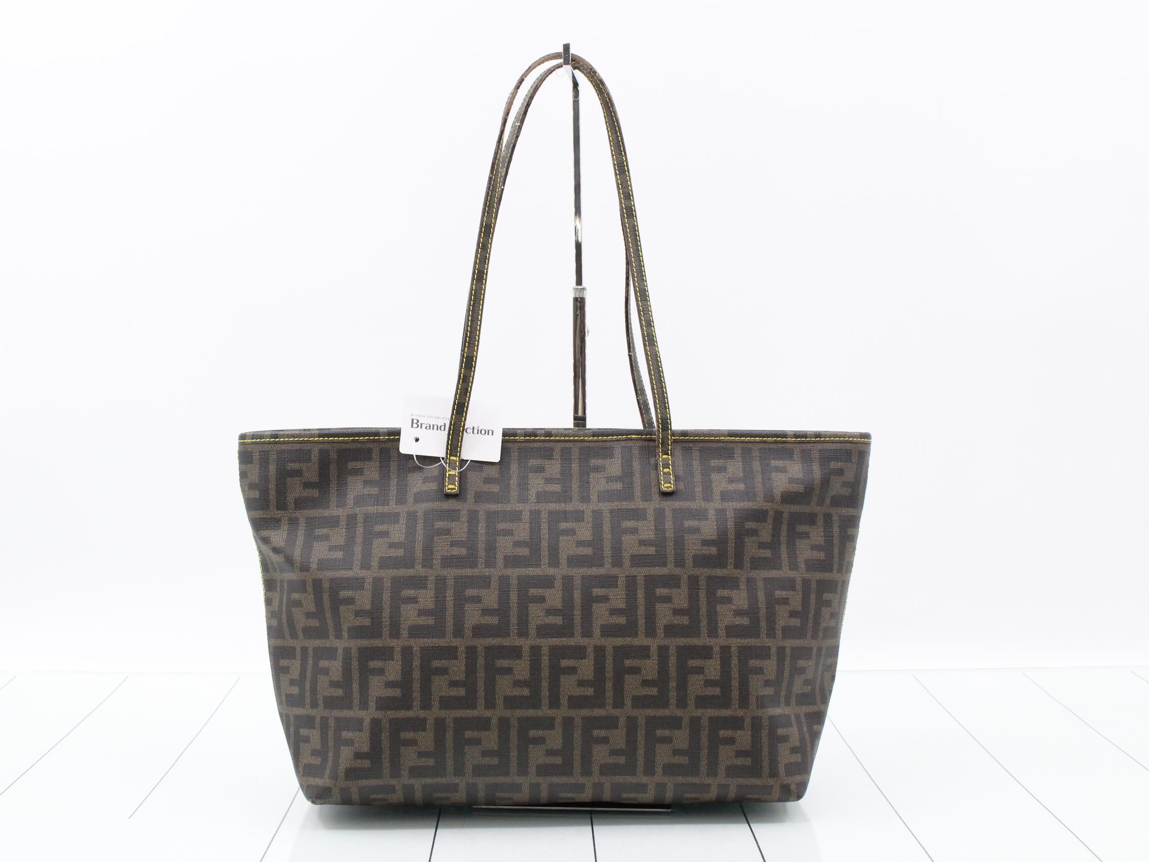 Other lines: Bags and tote bags