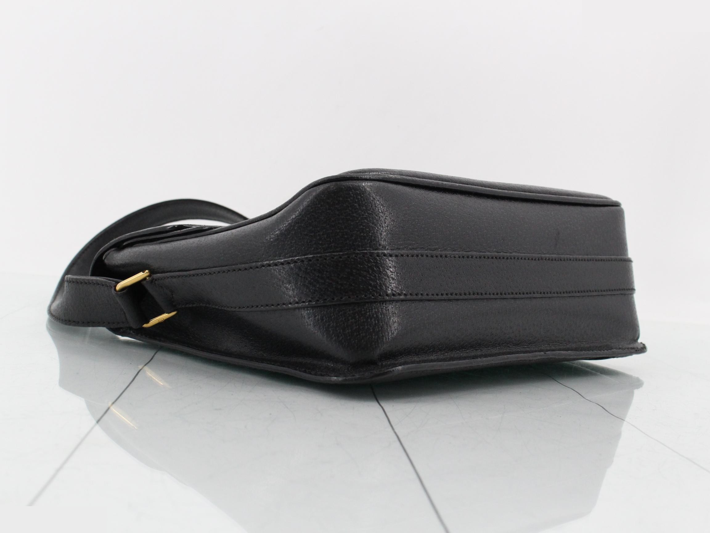Vintage Gucci shoulder bag, women's, black, cross-body, saddle bag style. — view 5