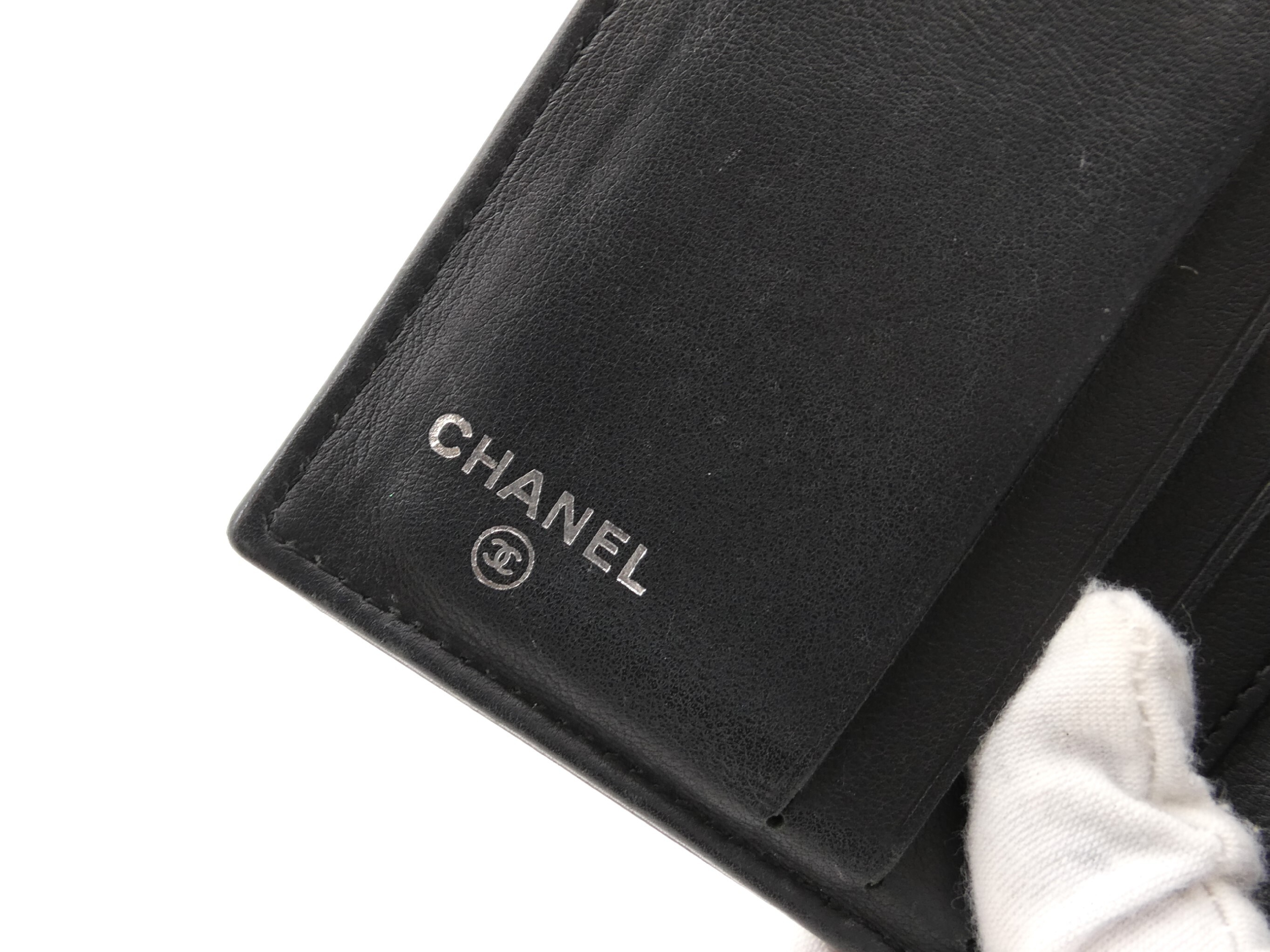 Caviar Skin Coco Mark Bi-fold Wallet — view 8