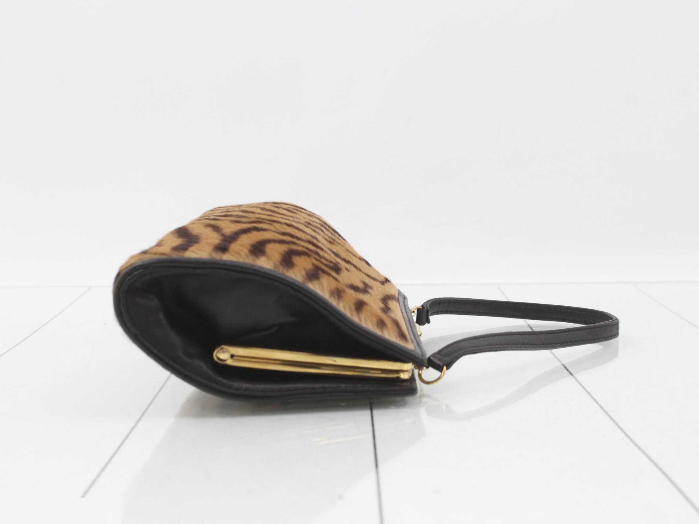 Calfskin coin purse, other line bags/handbags, with dust bag. — view 3