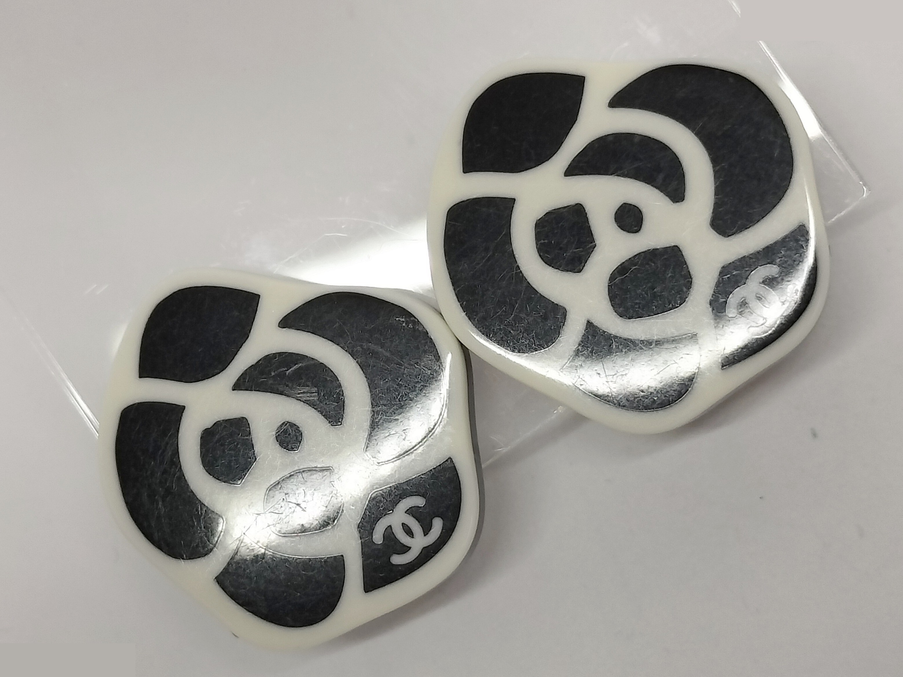 Coco Camellia Black Earrings — view 7