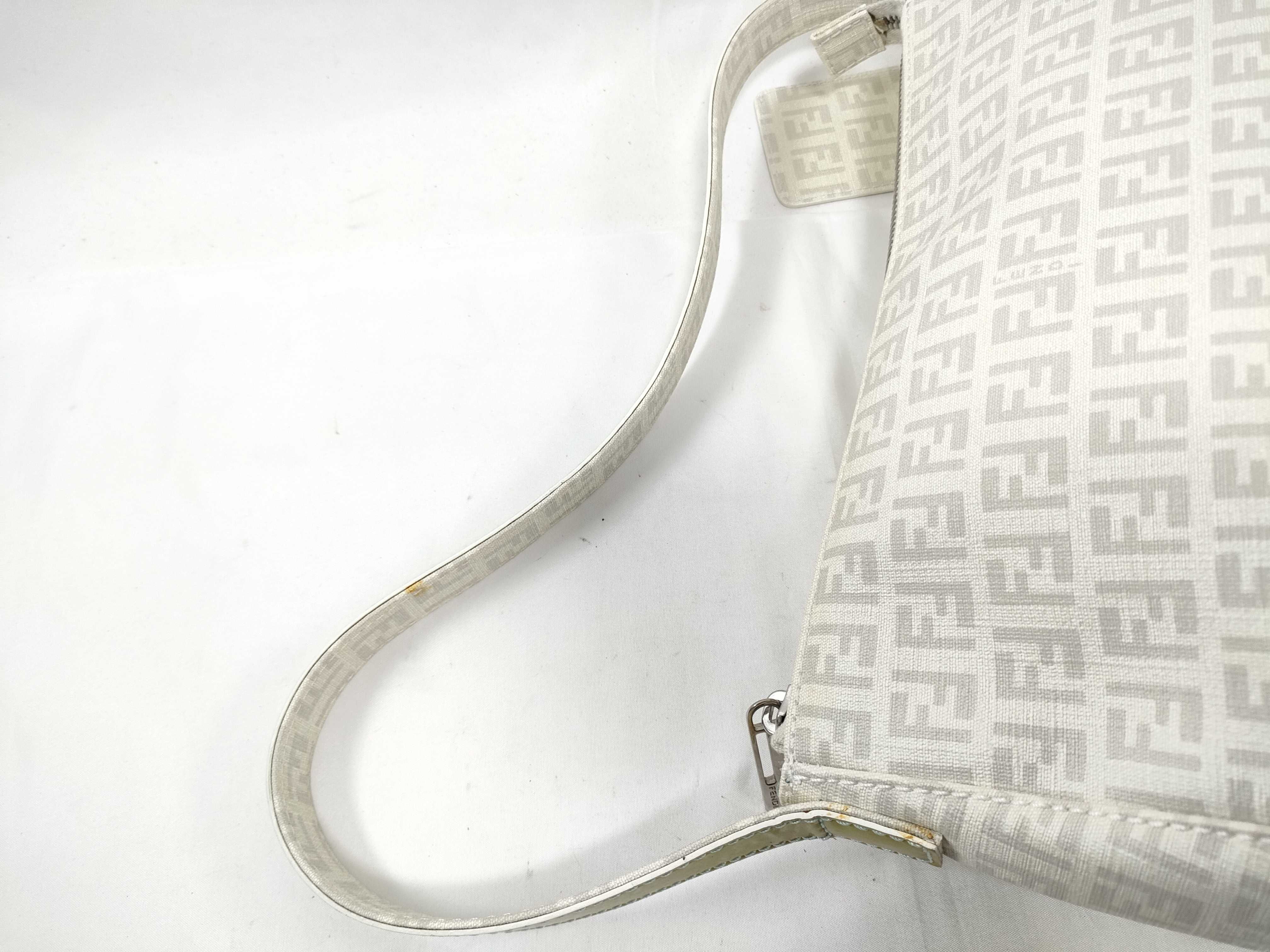 Zucca One-Shoulder Bag — view 7