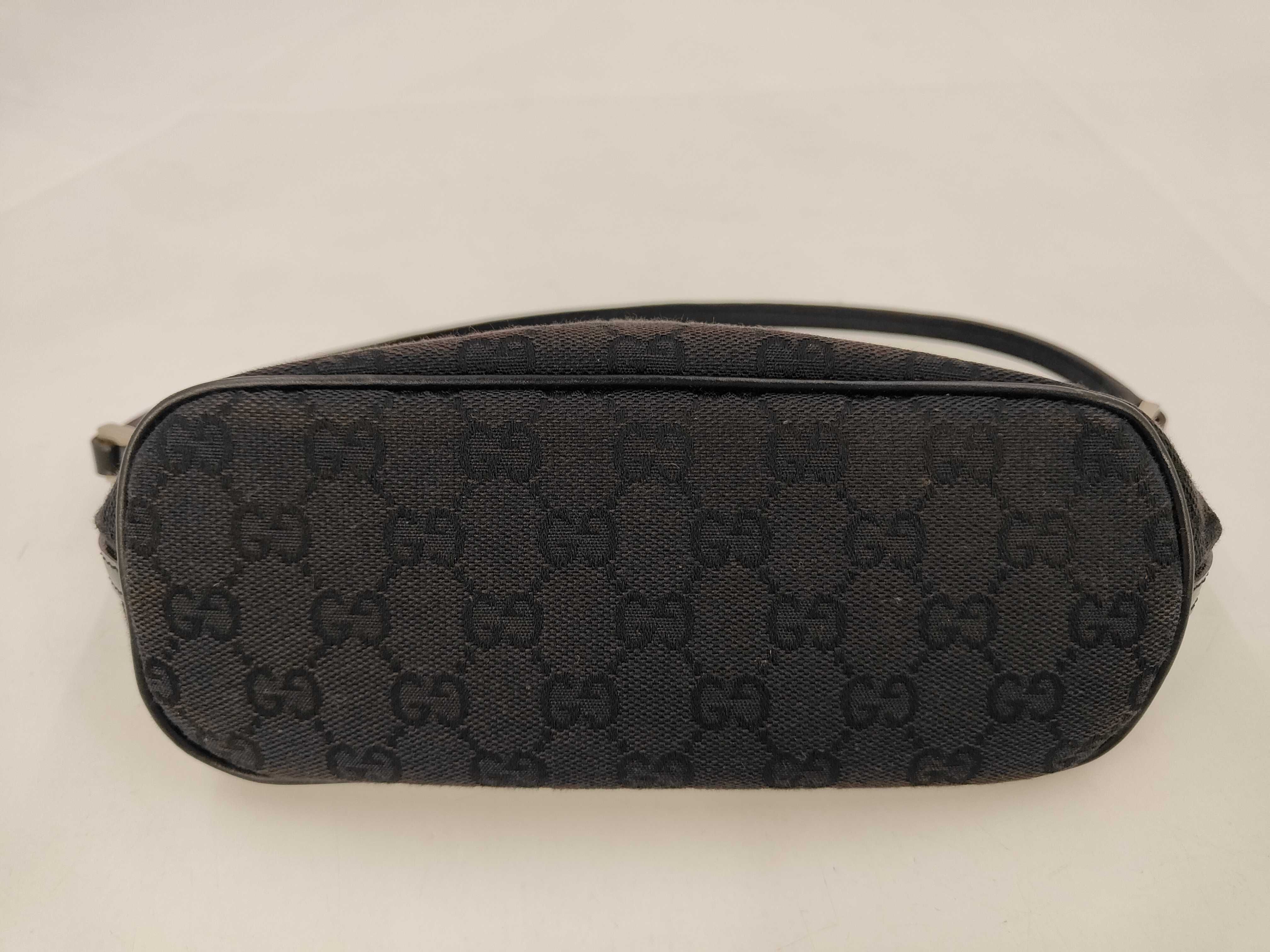 GG Canvas Hand Pouch, Black, 039.1103 (Pouch) — view 3