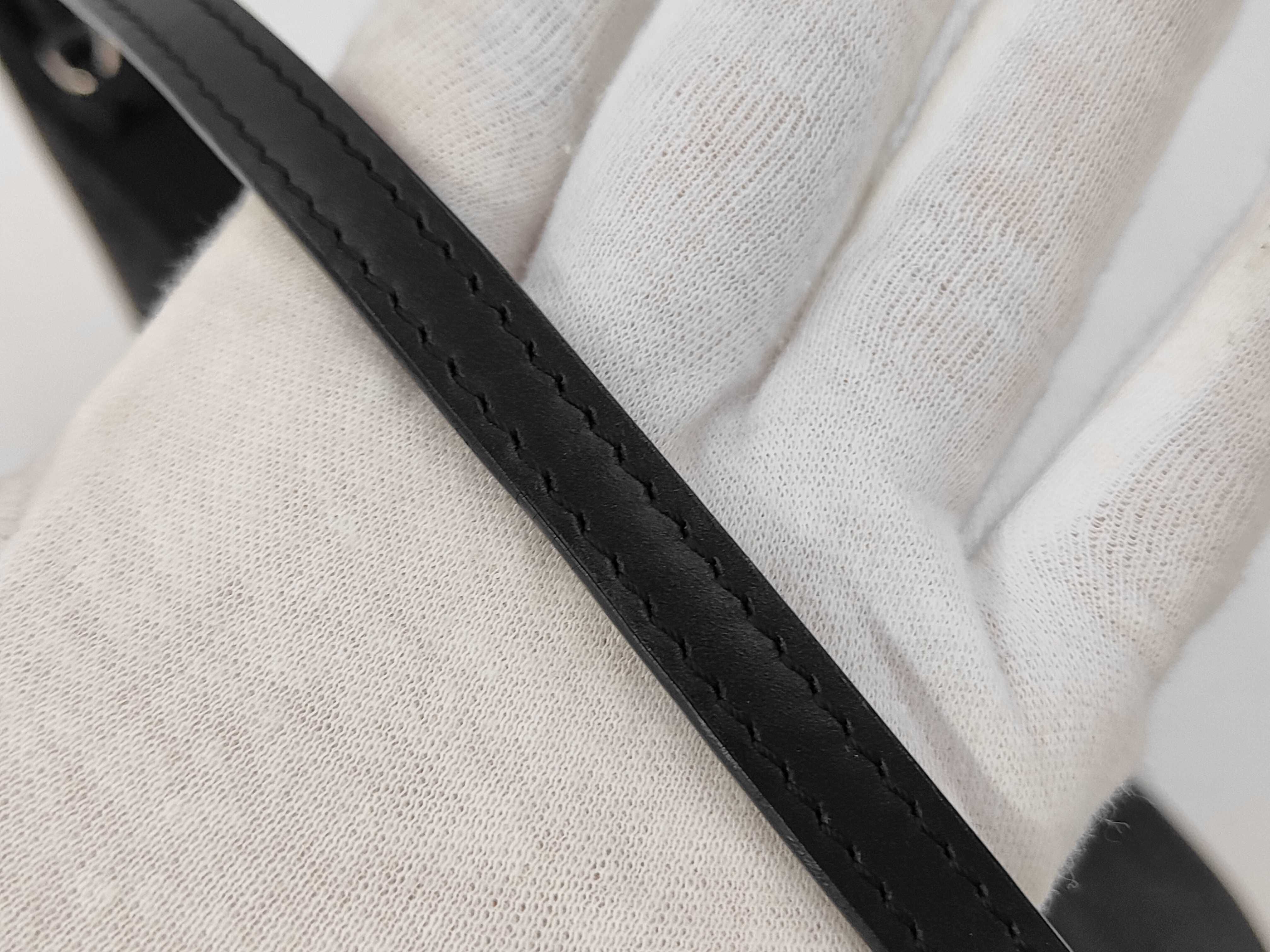 GG Canvas Hand Pouch, Black, 039.1103 (Pouch) — view 6