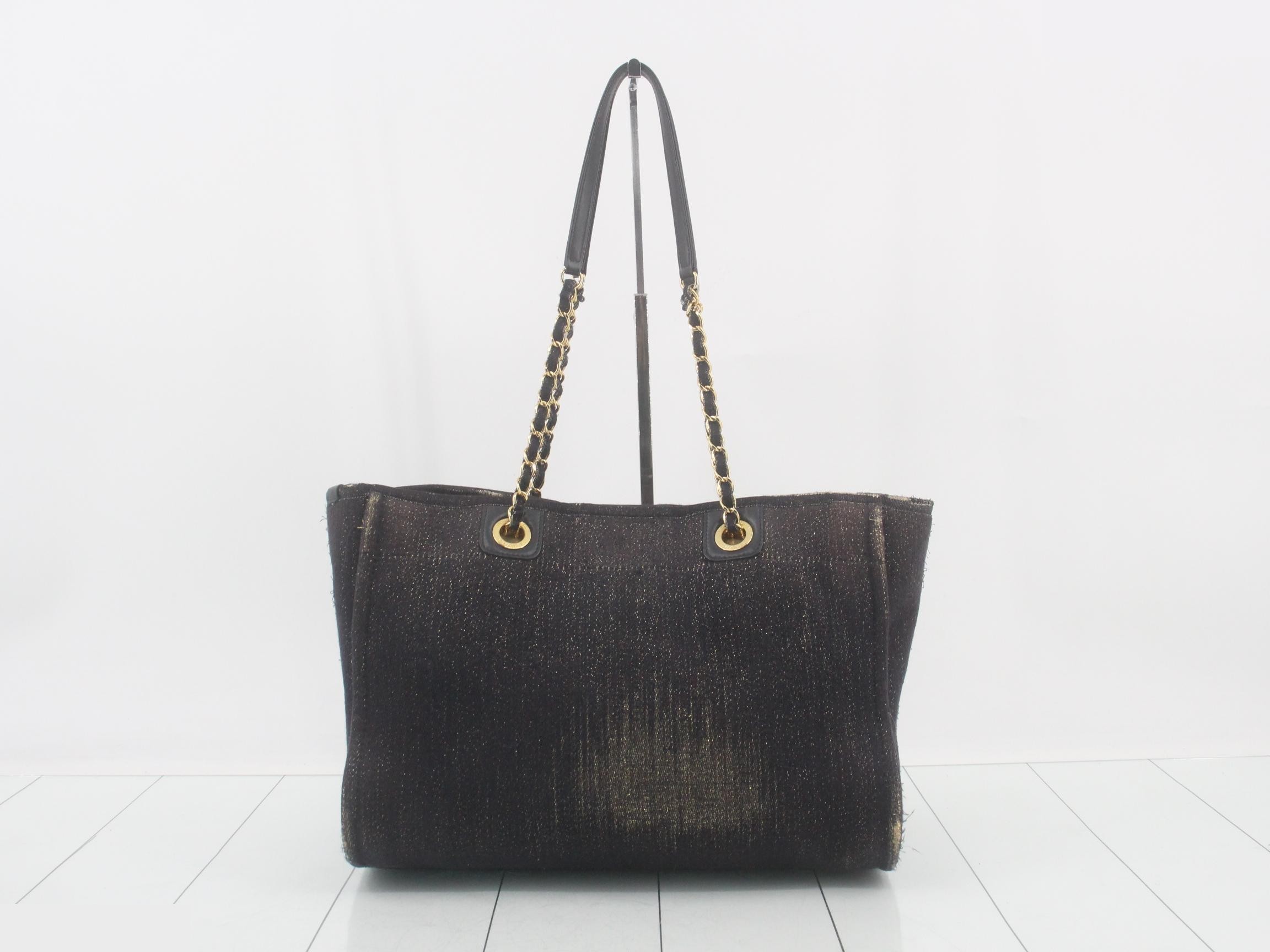Deauville MM Chain Tote — view 2