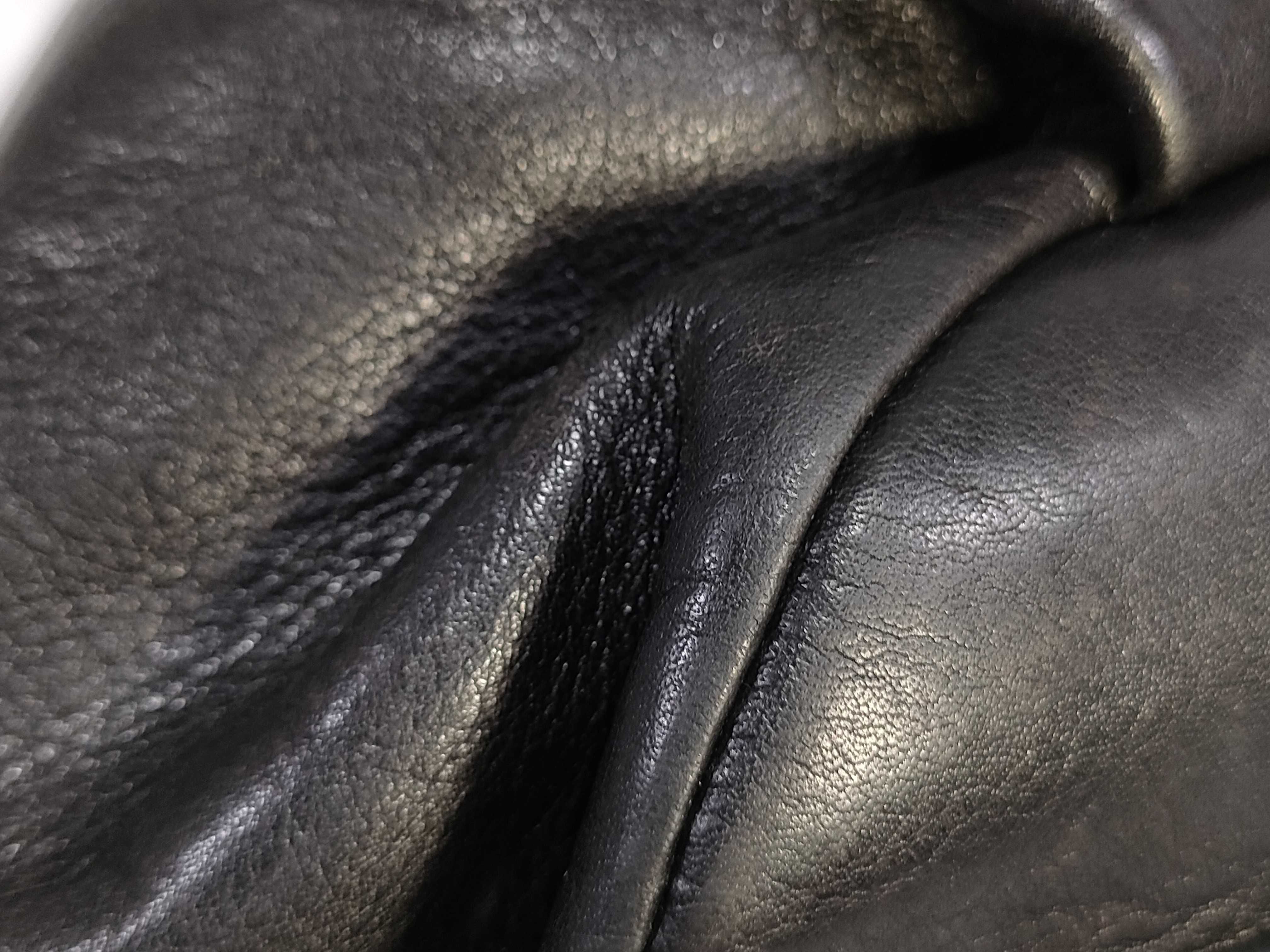 Black Leather Shirring Tote Bag (Handbag) — view 6