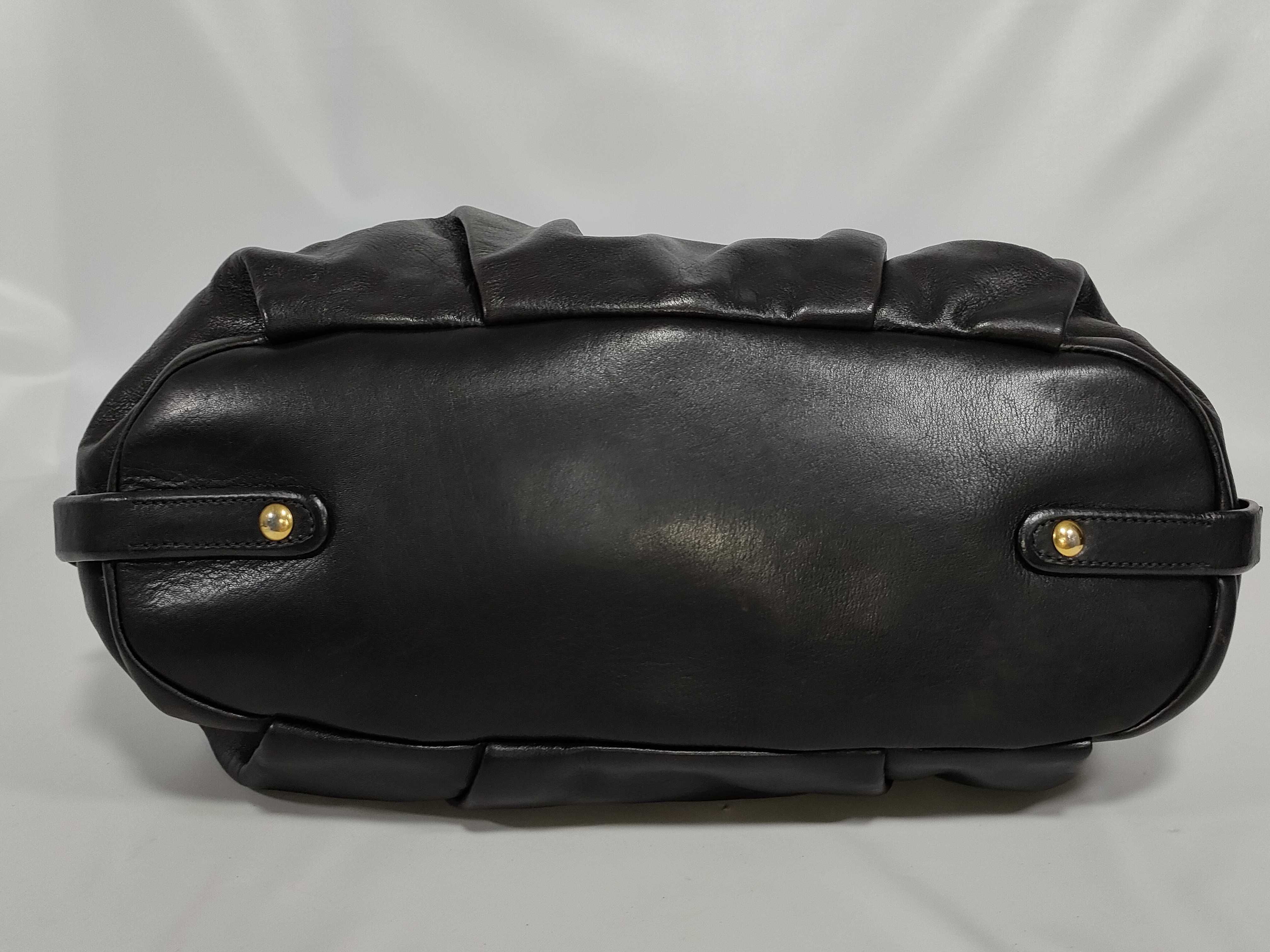 Black Leather Shirring Tote Bag (Handbag) — view 7
