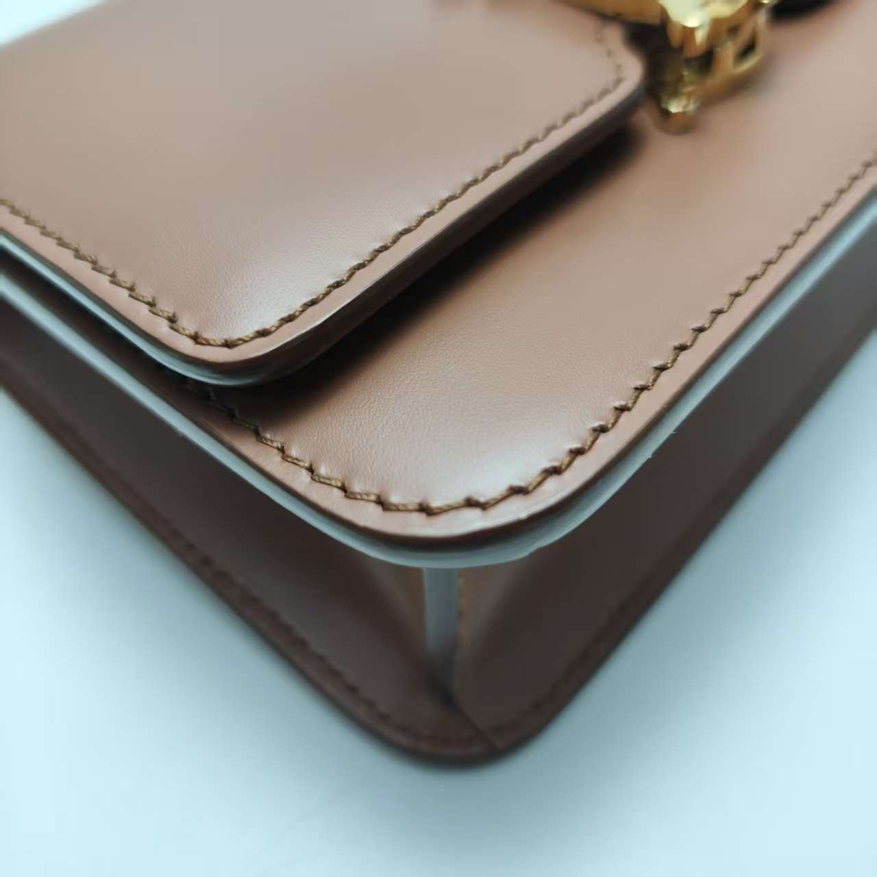 【*Shipped from: China*】BURBERRY Box Leather Shoulder Bag — view 7