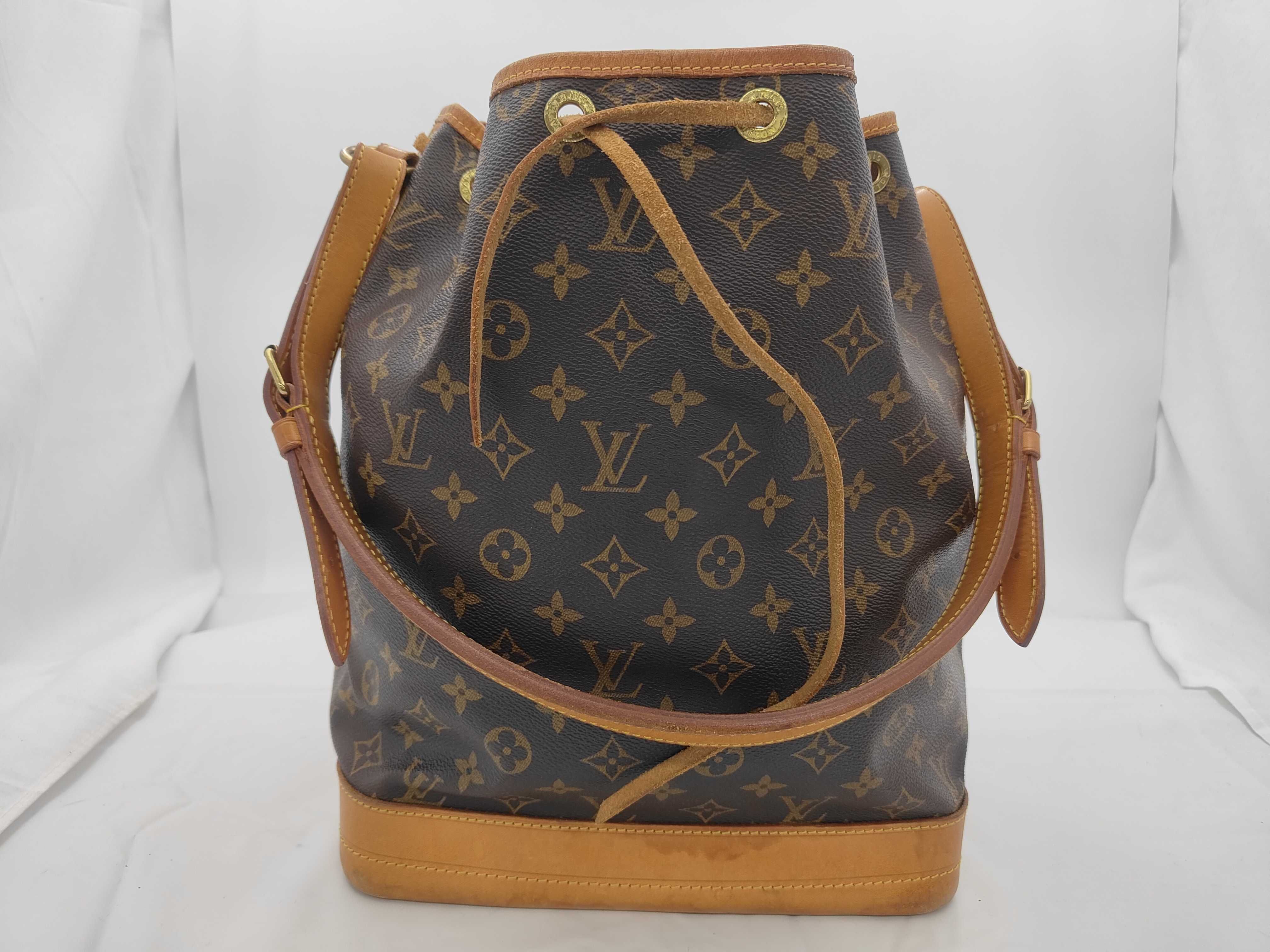 Monogram Noe M42224 Shoulder Bag