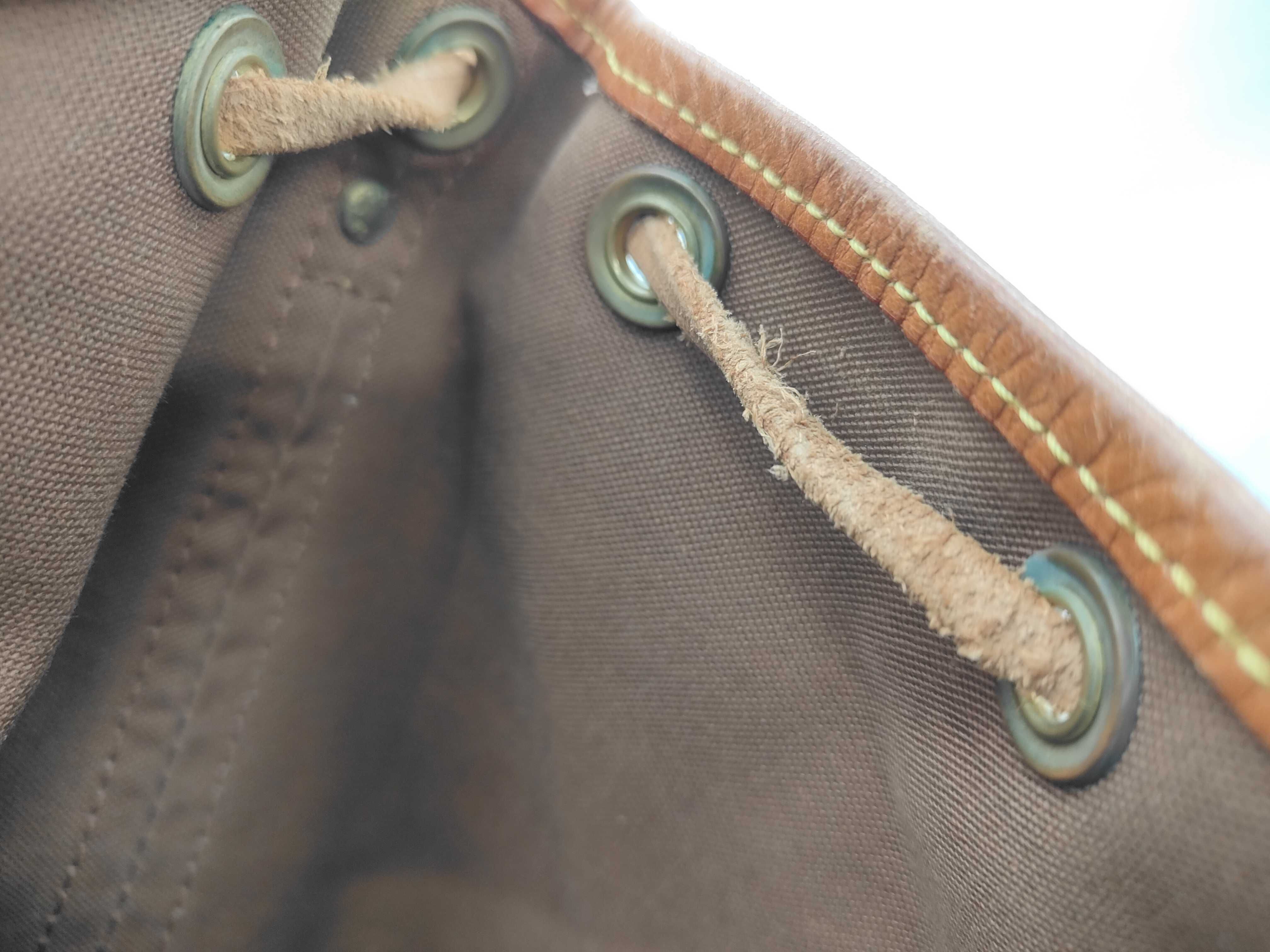 Monogram Noe M42224 Shoulder Bag — view 11
