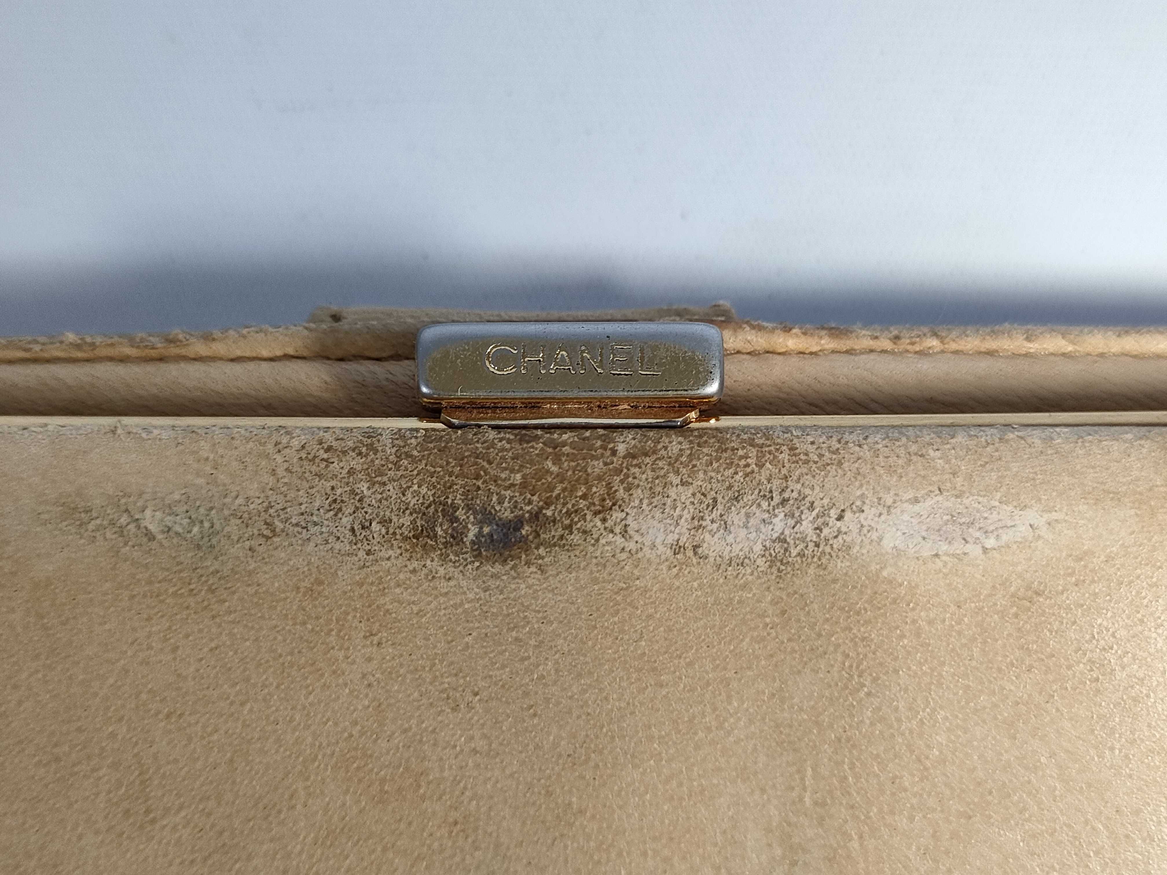 Caviar Skin Wallet, Coco Mark, Beige — view 11