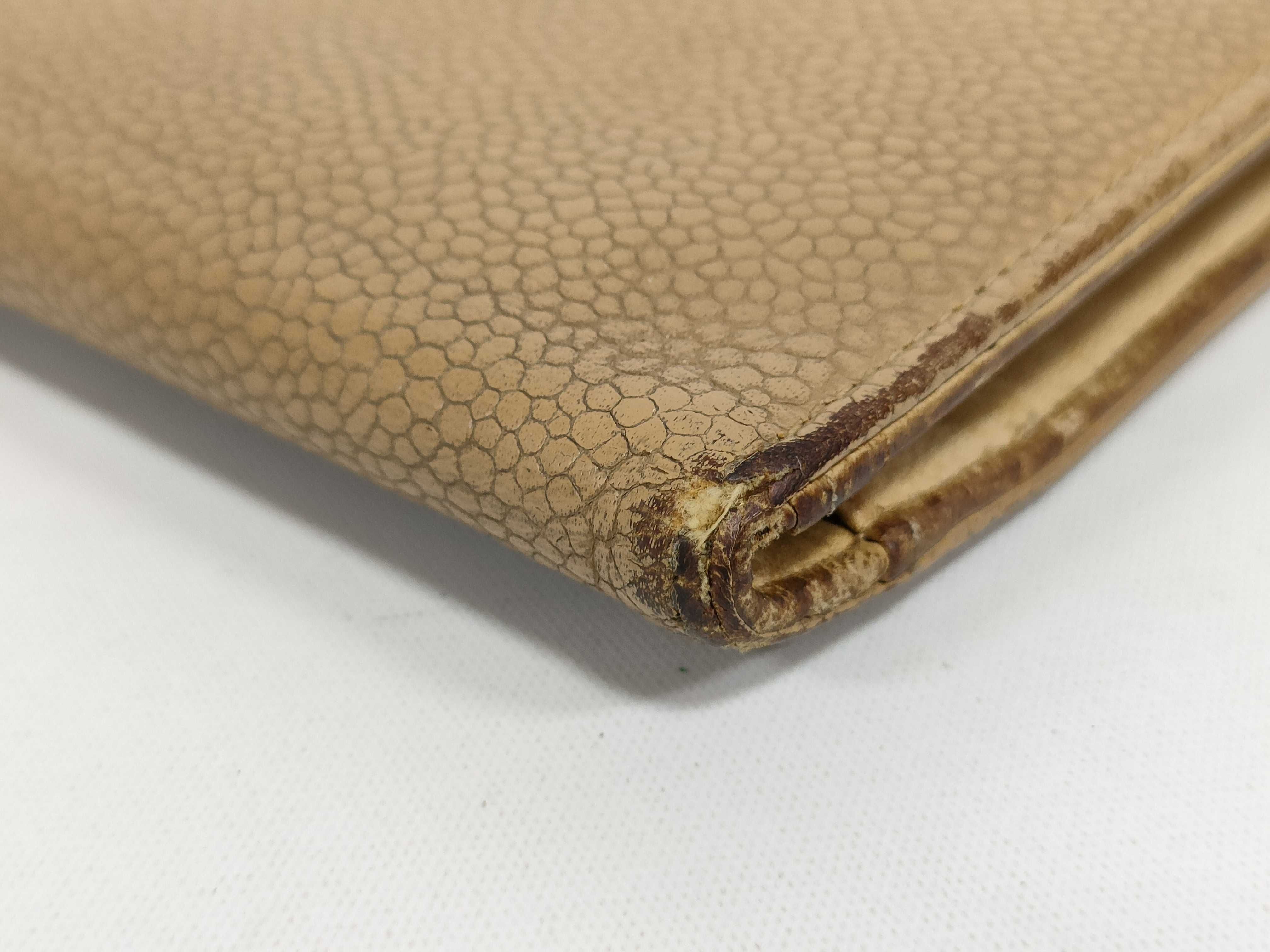 Caviar Skin Wallet, Coco Mark, Beige — view 4