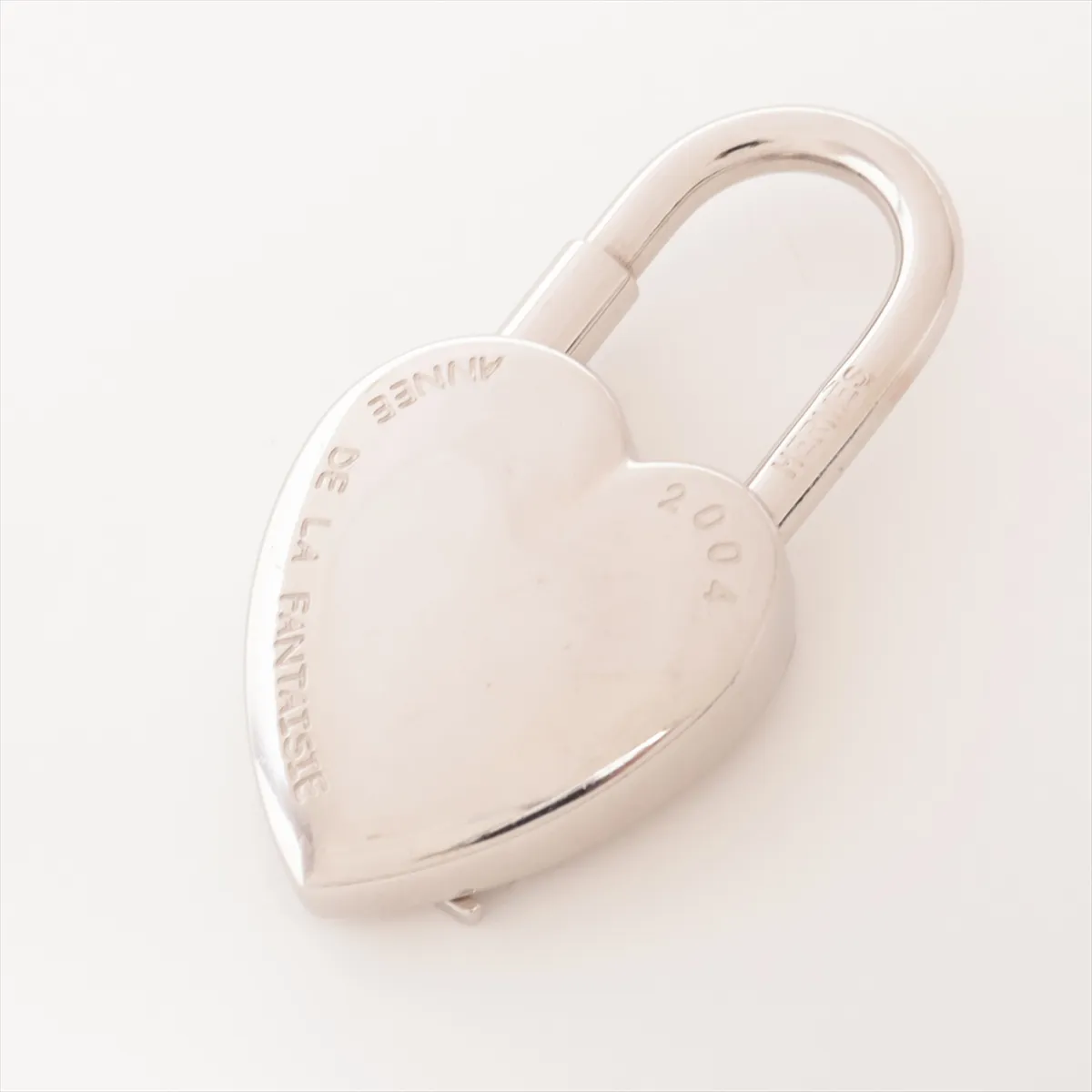 2004 ANNEE DE LA FANTAISIE Fantasy Heart Charm, Metal, Silver. Shows signs of wear, — view 2