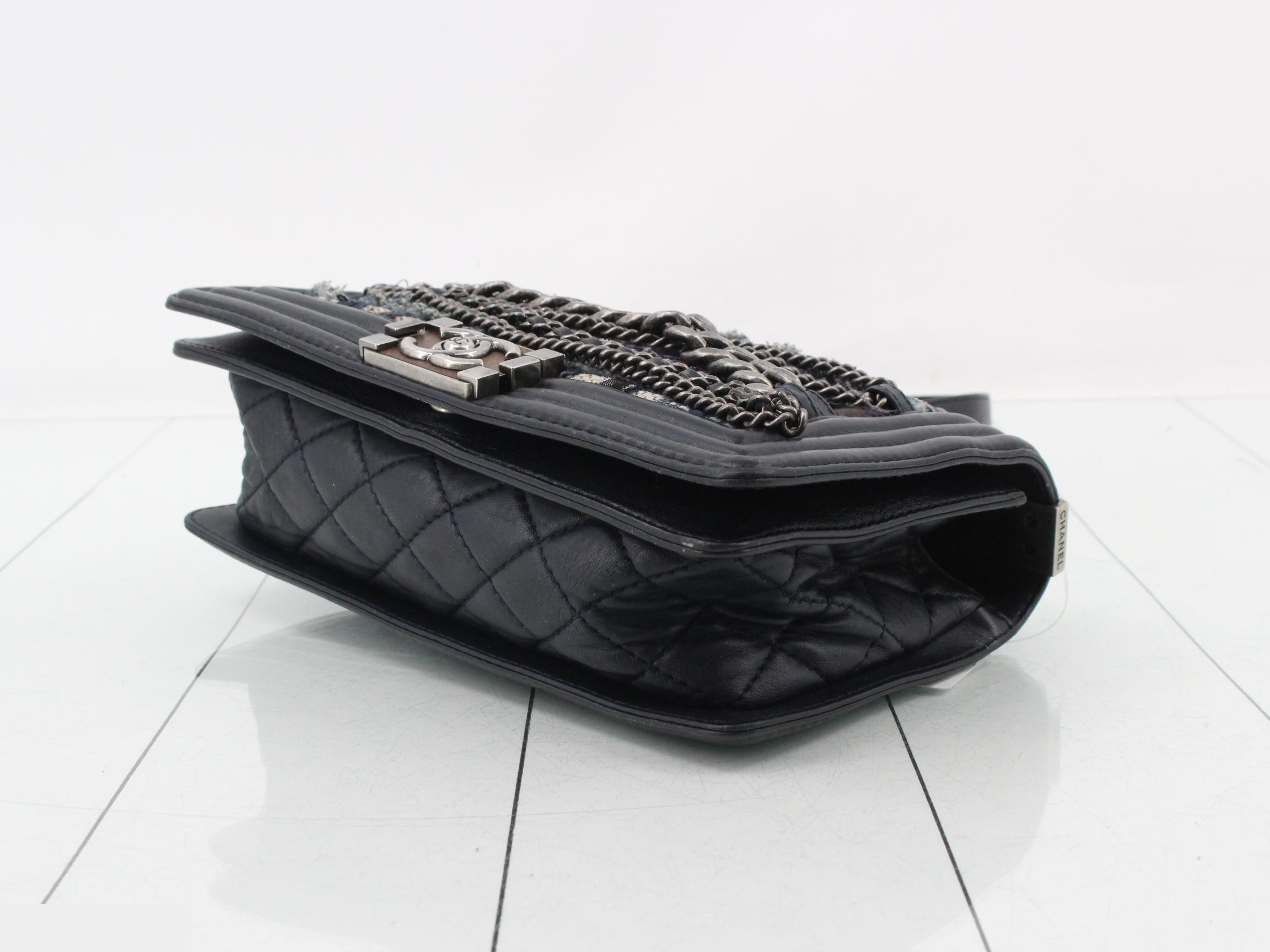 Boy Chanel Chain Shoulder Bag — view 6