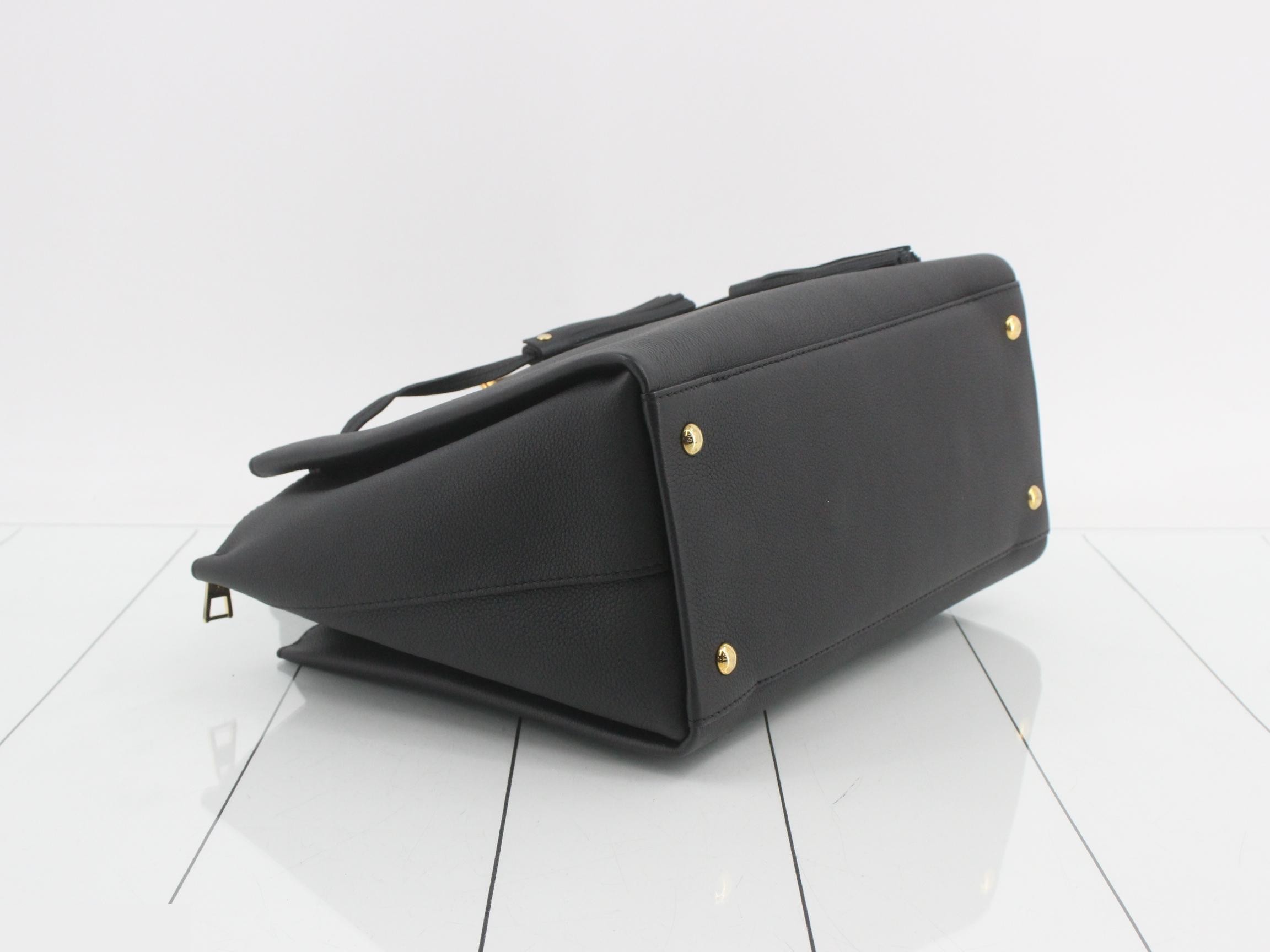 Lockmeet Noir 2-Way Handbag — view 5